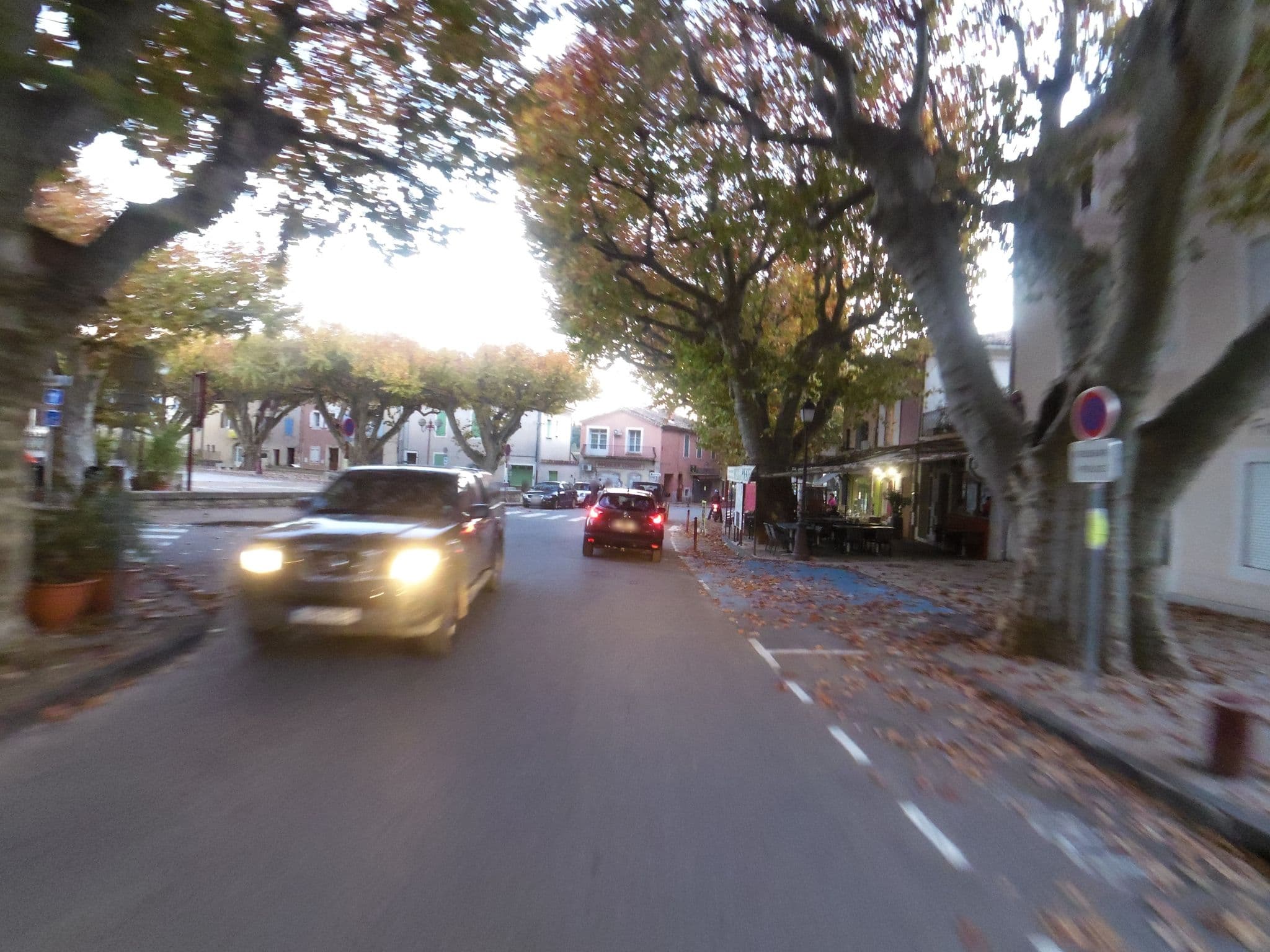 Street view near Appartement "Sur La Place du Village", Bédoin — © zors1843 (CC BY-SA · Mapillary)