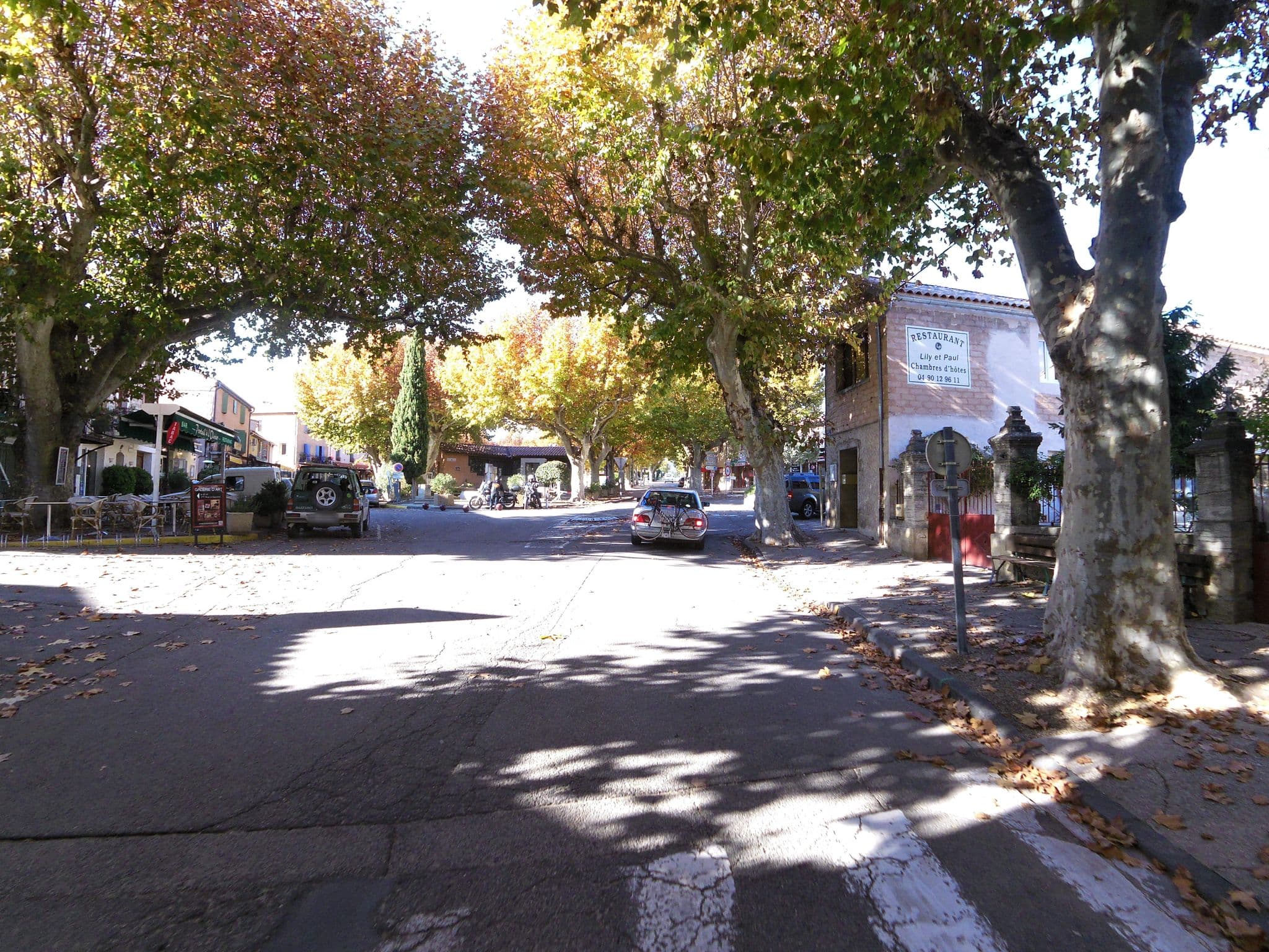 Street view near B&B Lily et Paul, Bédoin — © zors1843 (CC BY-SA · Mapillary)