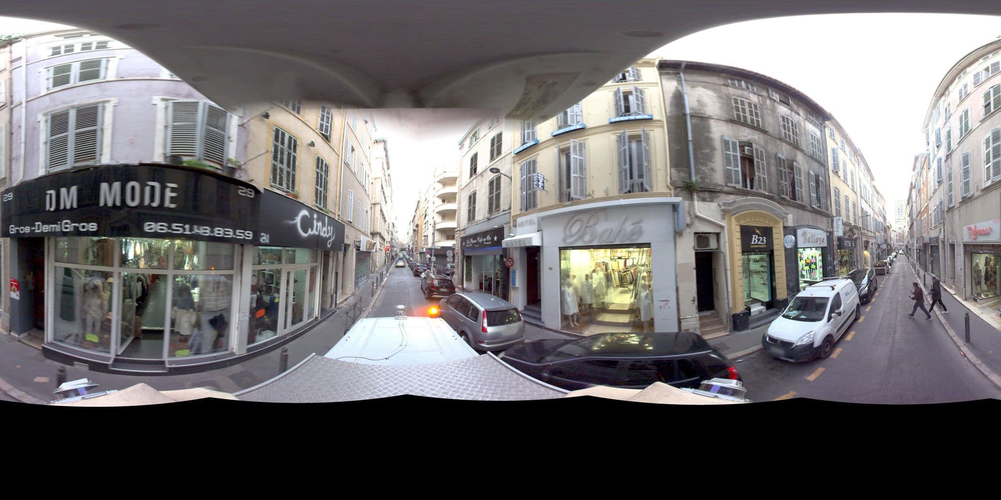 Street view near Hotel Richemond, Belsunce — © Suez (CC BY-SA · Mapillary)