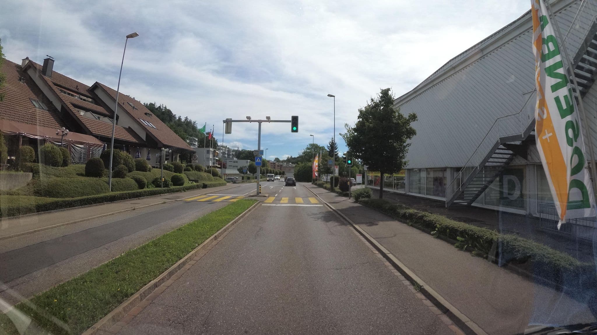 Street view near Landgasthof zum Zimmermann, Jona — © teddy73 (CC BY-SA · Mapillary)