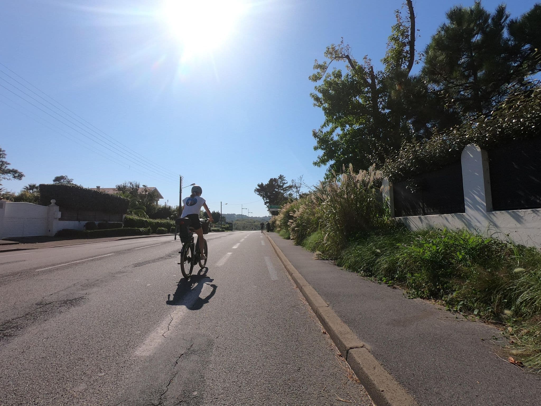 Street view near Villas Odalys L'Orée de Milady, Biarritz — © txominh (CC BY-SA · Mapillary)