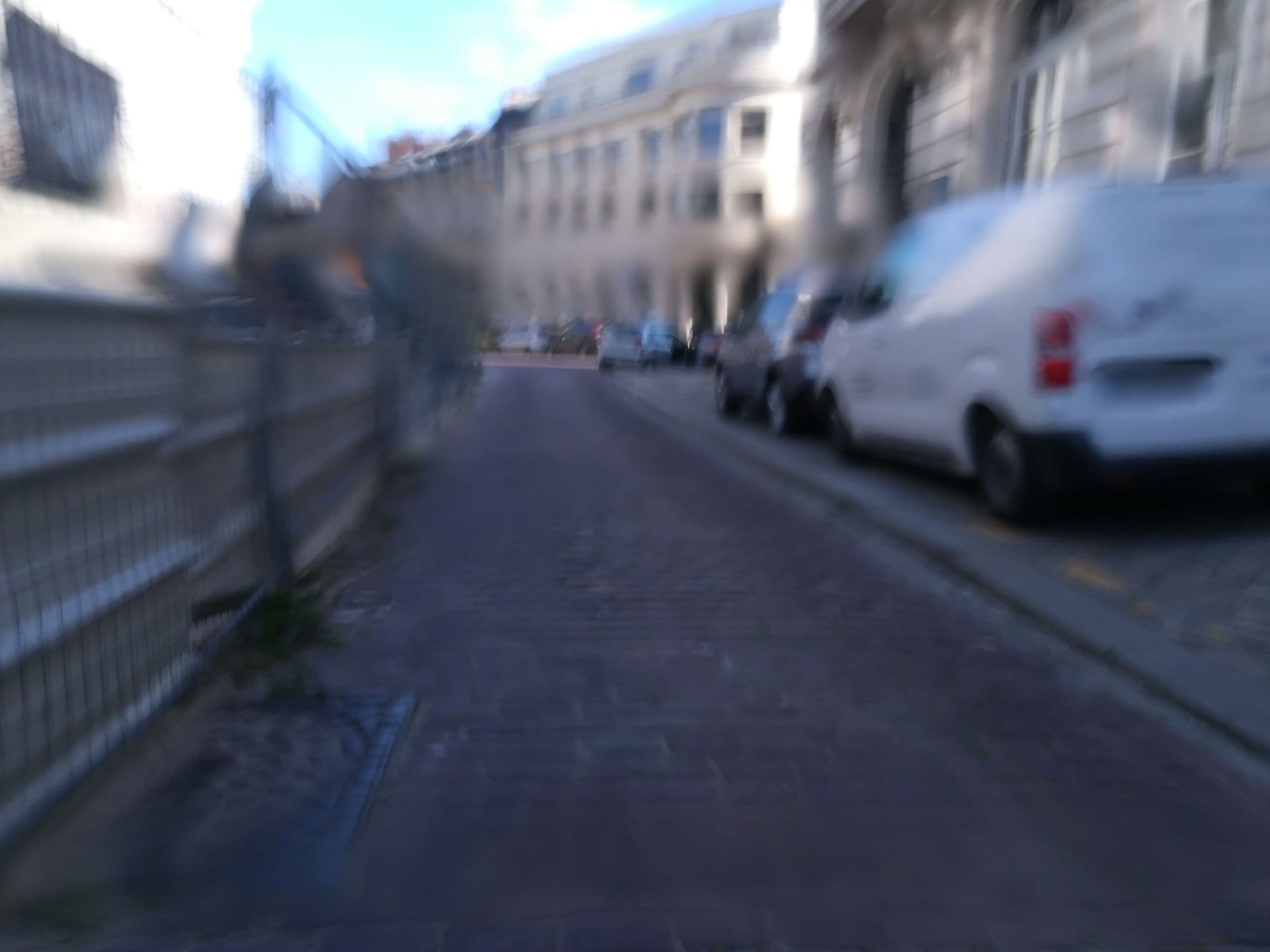 Street view near Radisson Blu Hotel, Rouen Centre, Rouen — © maftieu (CC BY-SA · Mapillary)