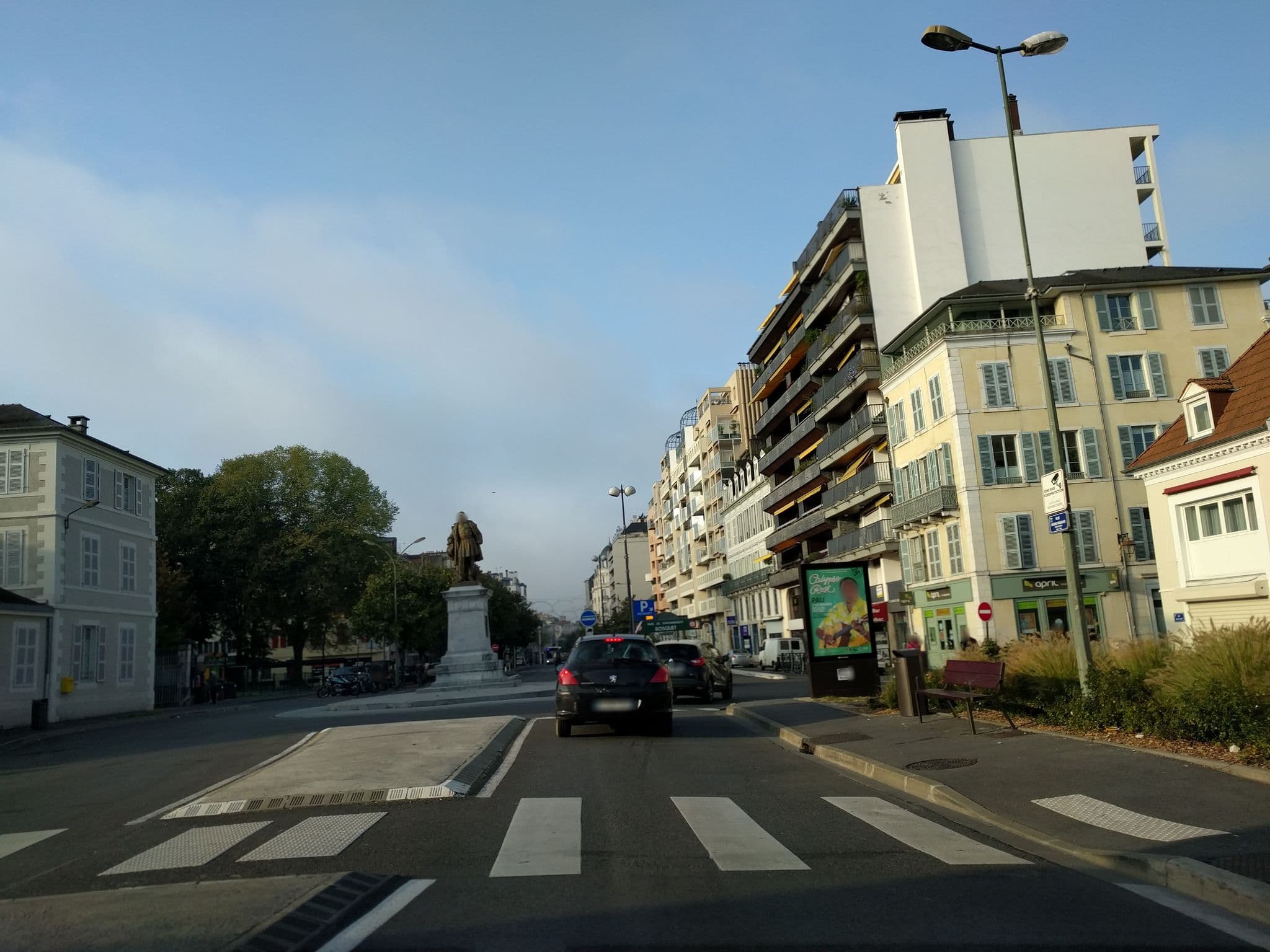 Street view near Hôtel du Palois - Pau Centre Bosquet (ex. Quality Hotel), Pau — © mappy_sa (CC BY-SA · Mapillary)