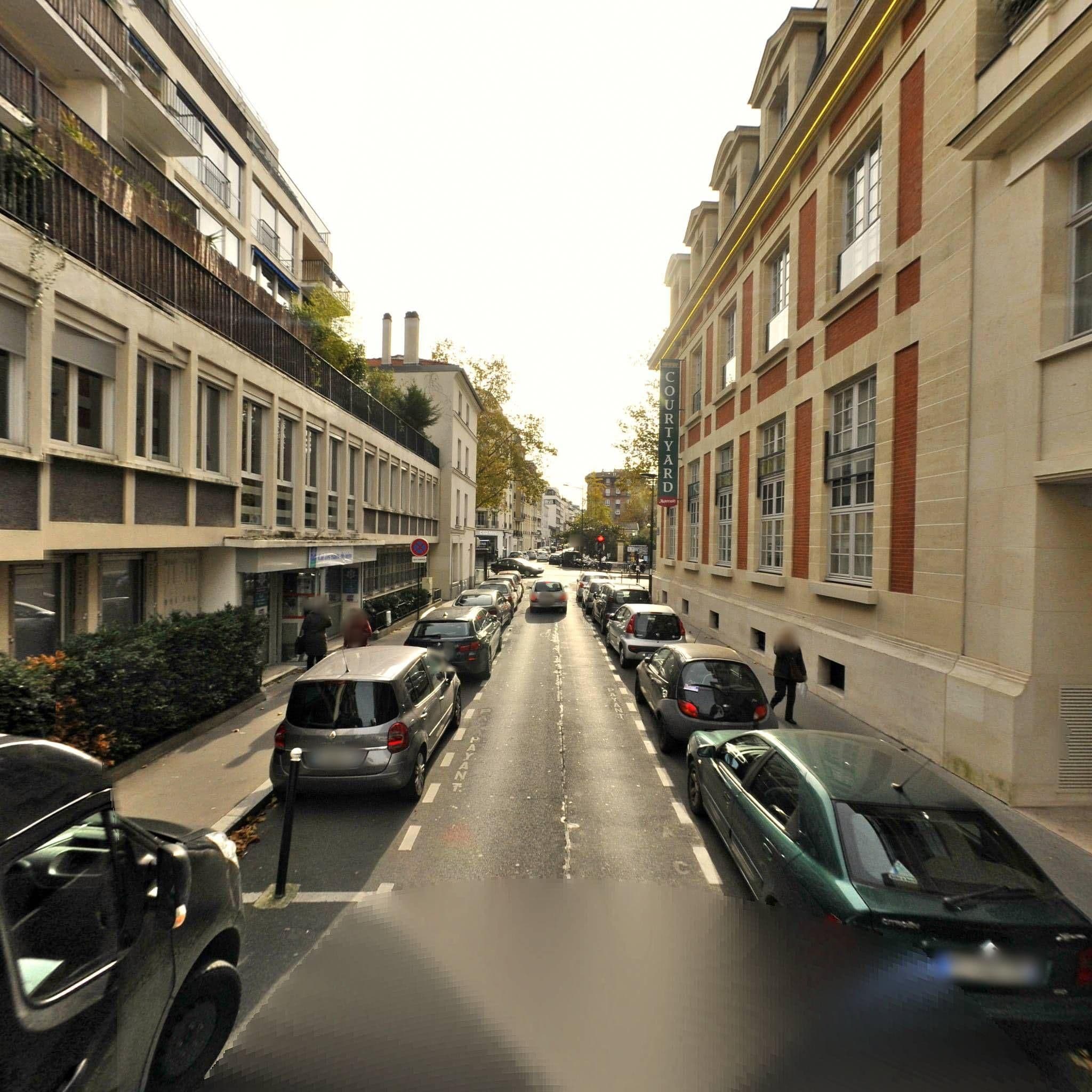 Street view near Le Parchamp, Paris Boulogne, a Tribute Portfolio Hotel, Boulogne-Billancourt — © mappy_sa (CC BY-SA · Mapillary)