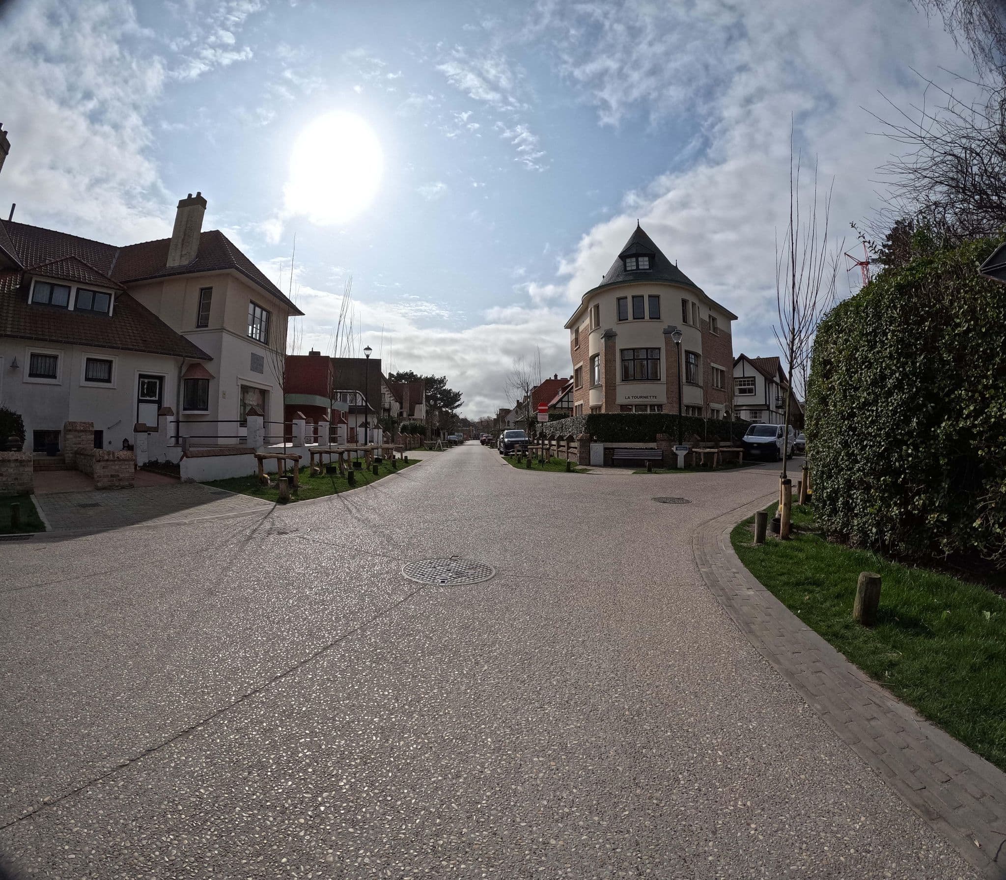 Street view near B&B Villa Bon Papa, Bray-Dunes — © filipc (CC BY-SA · Mapillary)