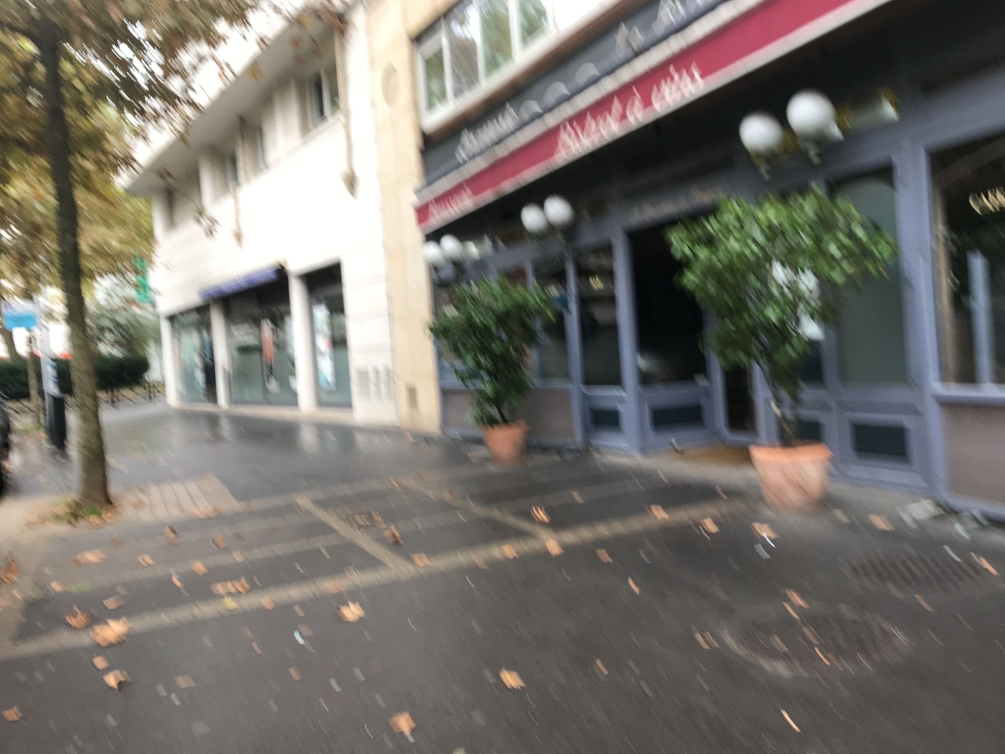 Street view near Aparthotel Adagio Access La Défense - Place Charras, Courbevoie — © thepriben (CC BY-SA · Mapillary)