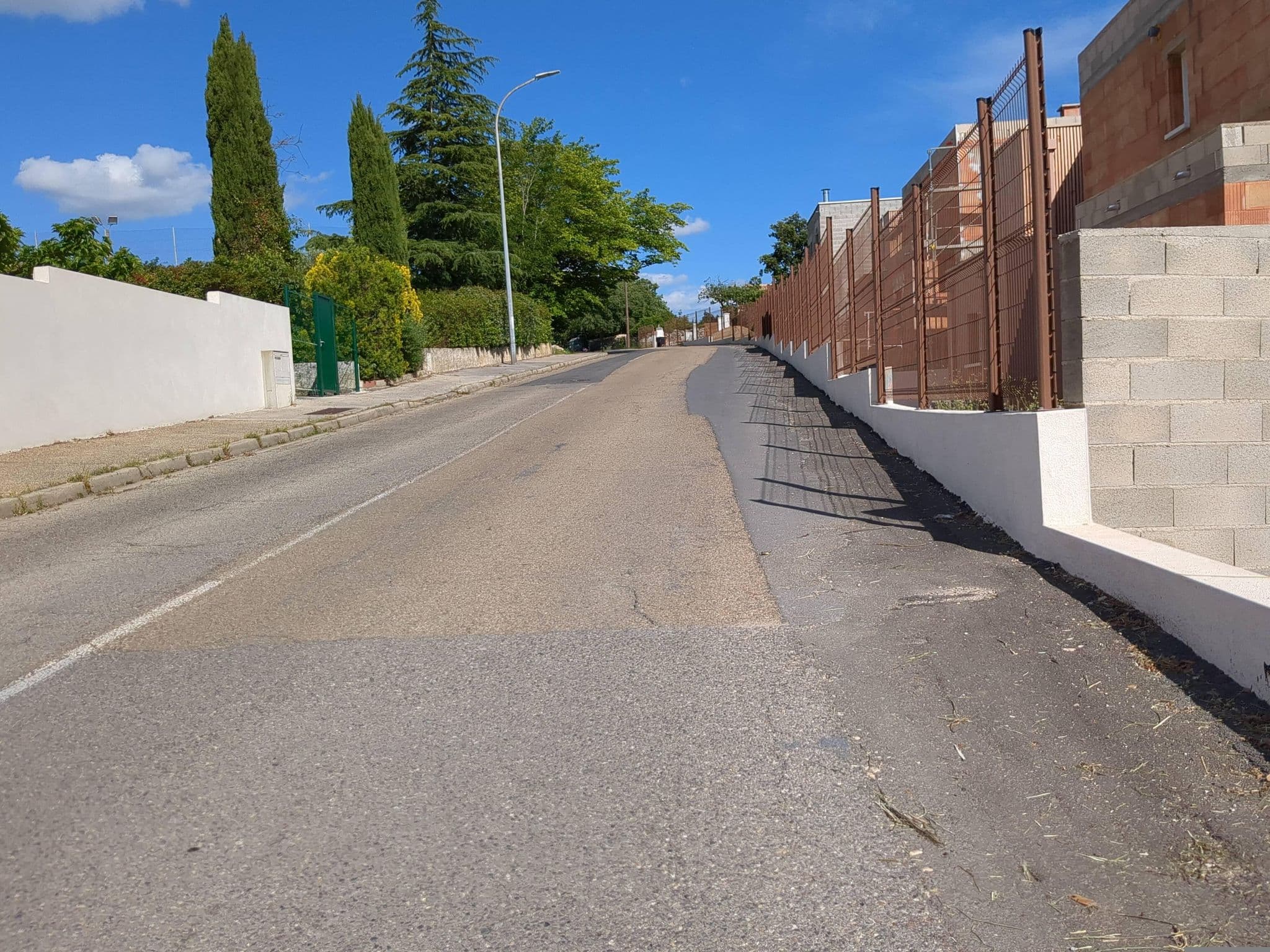 Street view near hotel nimes, Caveirac — © spock (CC BY-SA · Mapillary)