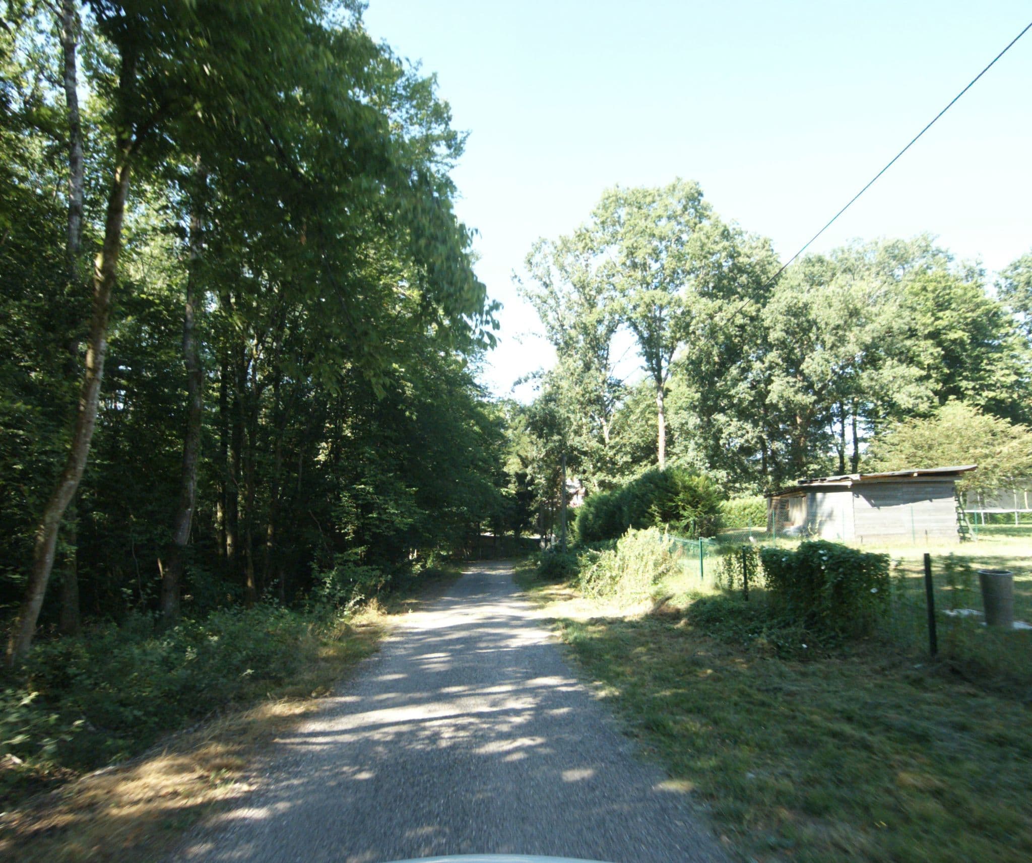 Street view near Madame Imagine, Lodges & SPA Epinal, Chantraine — © andrianjakavah (CC BY-SA · Mapillary)