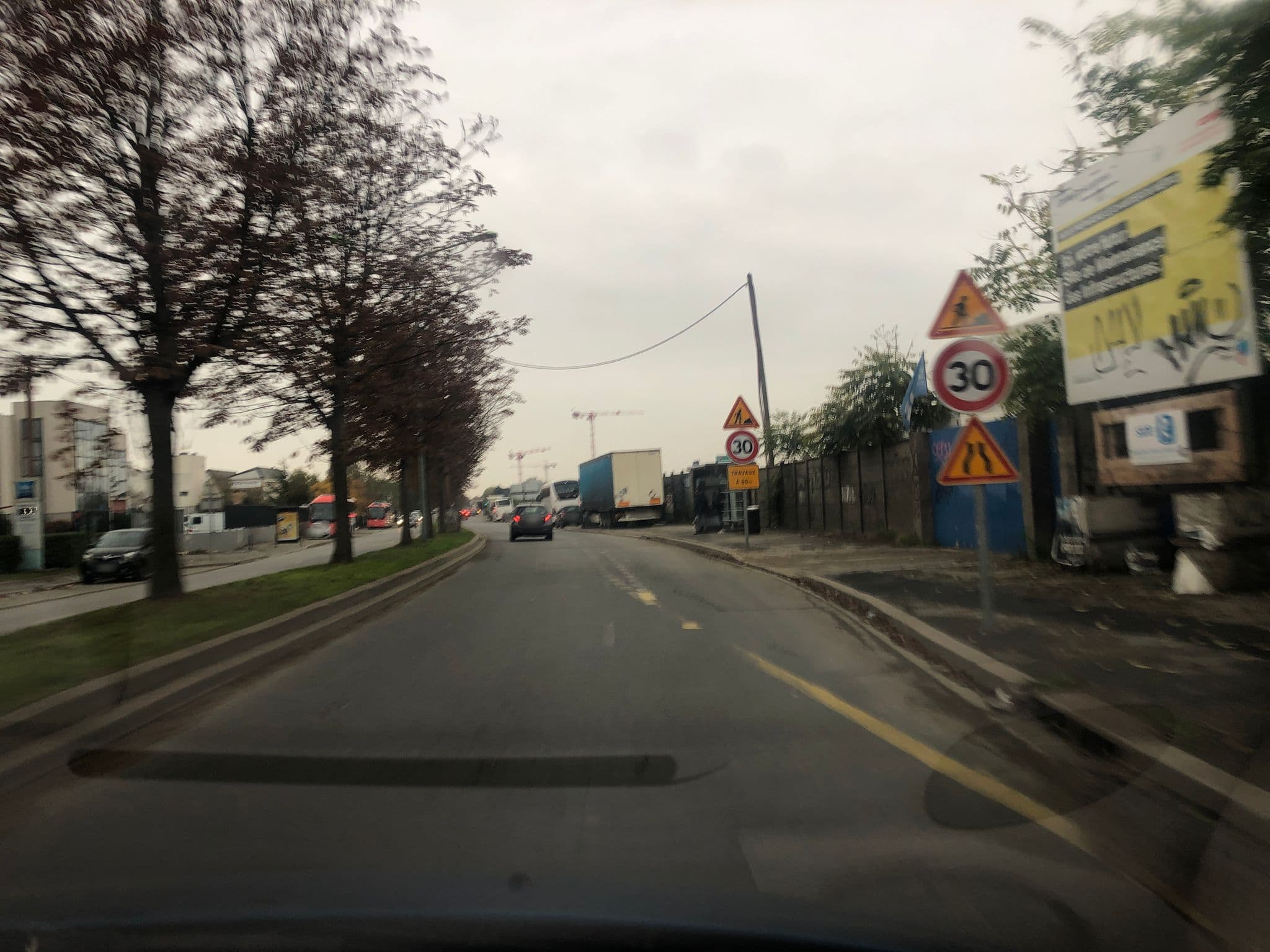 Street view near B&B HOTEL Paris Vitry-sur-Seine, Choisy-le-Roi — © guy (CC BY-SA · Mapillary)