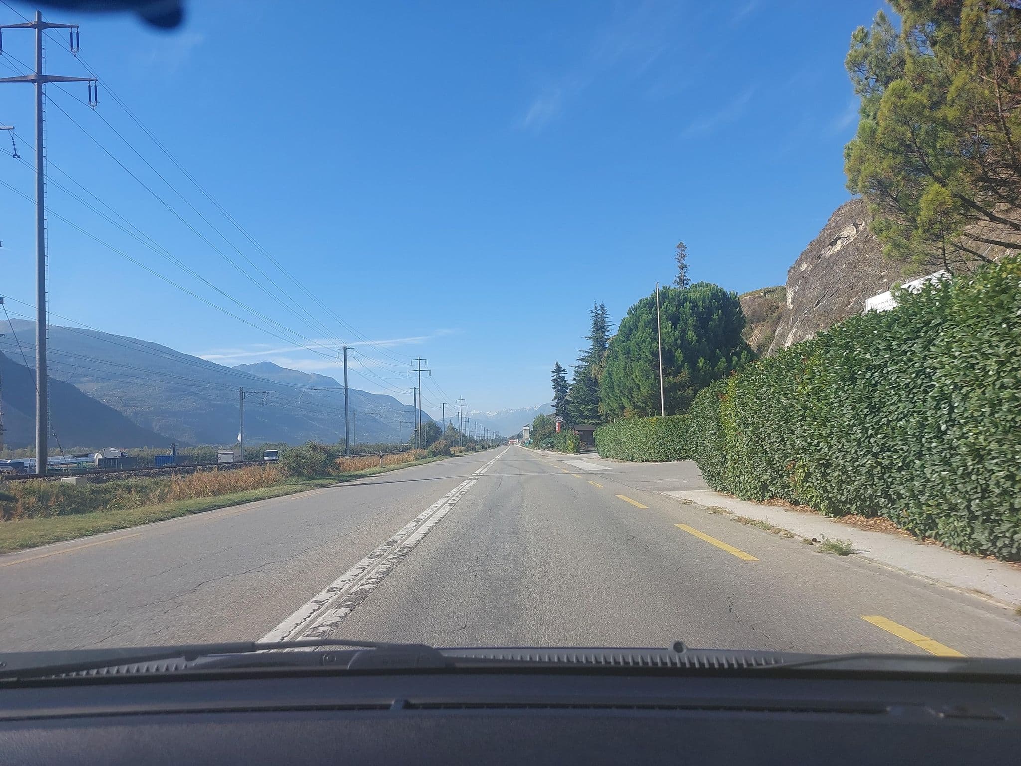 Street view near Hôtel Soleil, Grône — © Balbenar (CC BY-SA · Mapillary)