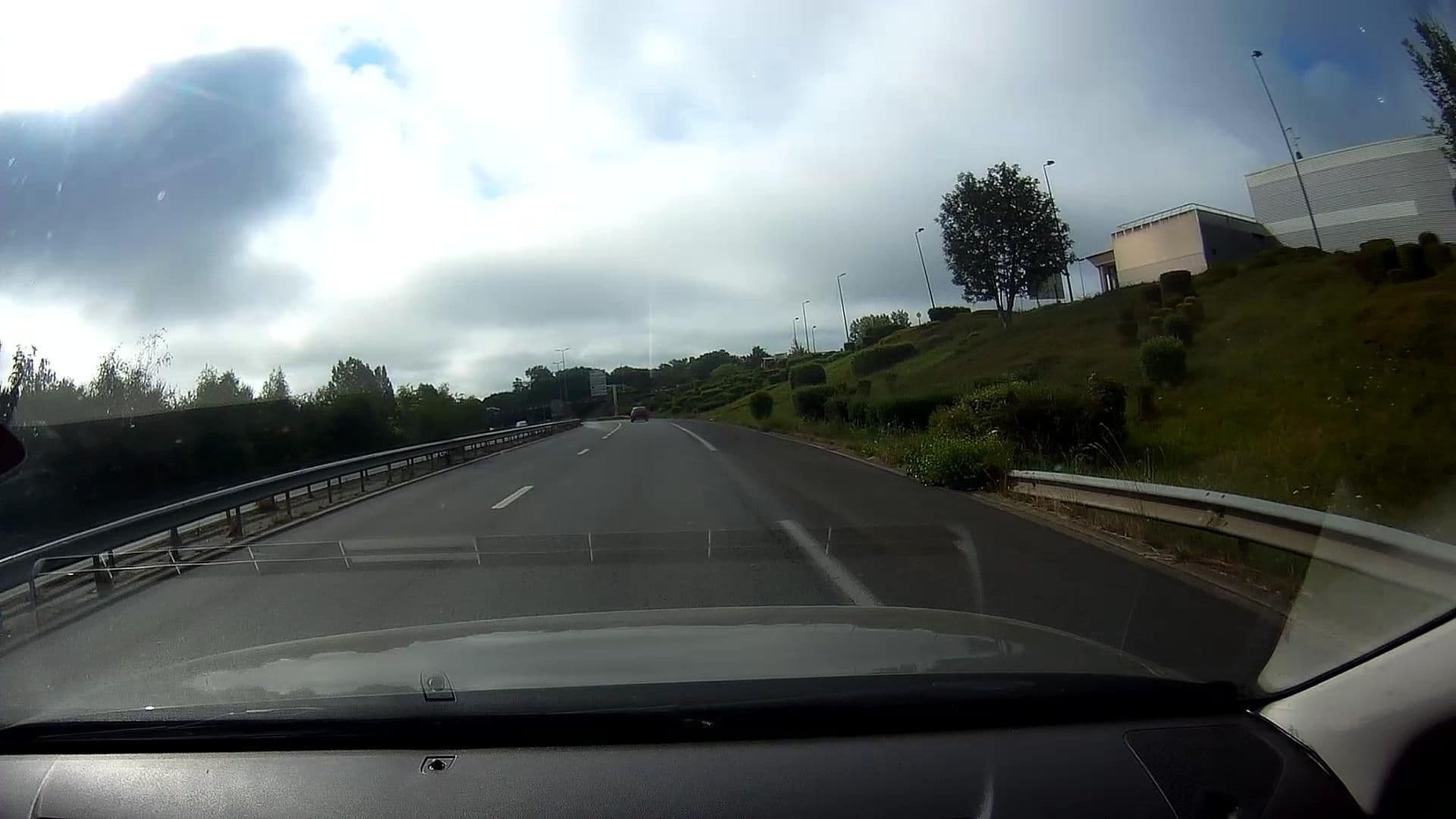 Street view near Voyages E.Leclerc, Sargé-lès-le-Mans — © micmin1972 (CC BY-SA · Mapillary)