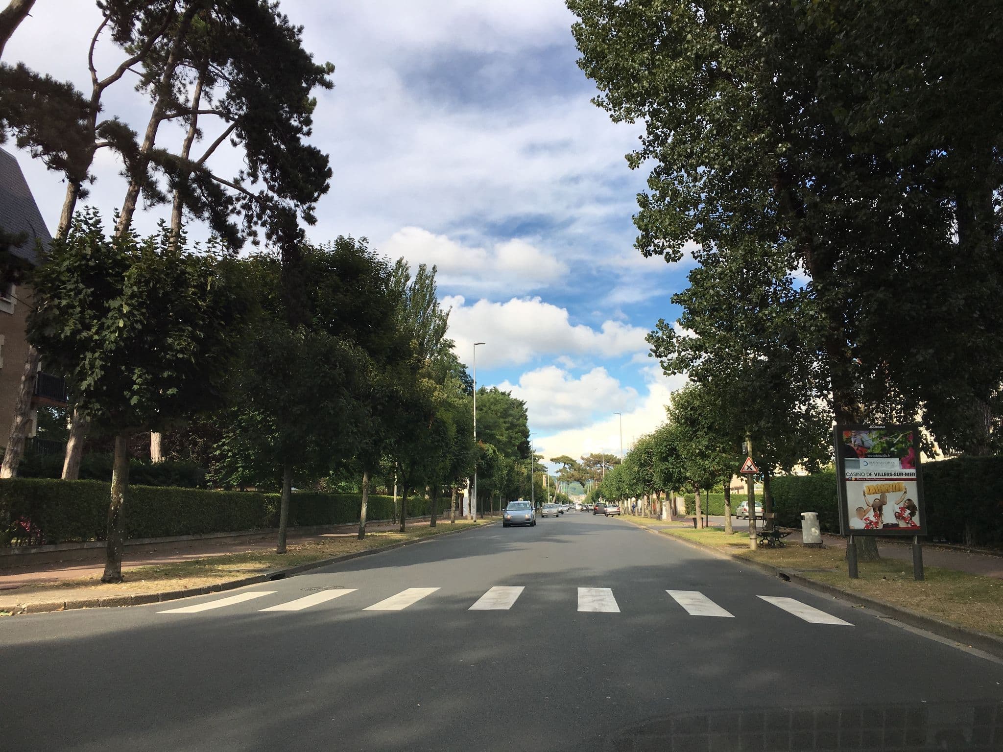 Street view near Parenthèse à Deauville, Deauville — © cquest (CC BY-SA · Mapillary)