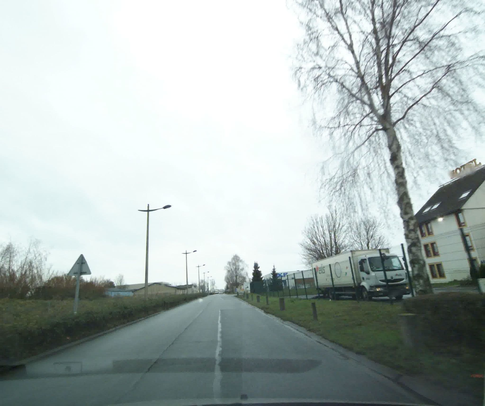 Street view near Sure Hotel by Best Western Rouvignies Valenciennes Aéroport, Prouvy — © sogefi (CC BY-SA · Mapillary)