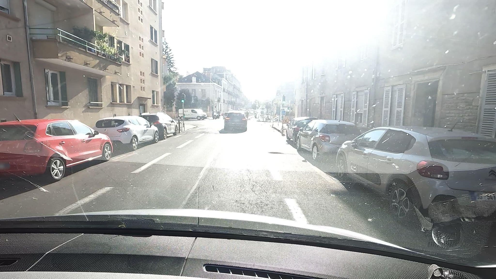 Street view near The down town Nenad's SPA, Dijon — © vinisa (CC BY-SA · Mapillary)