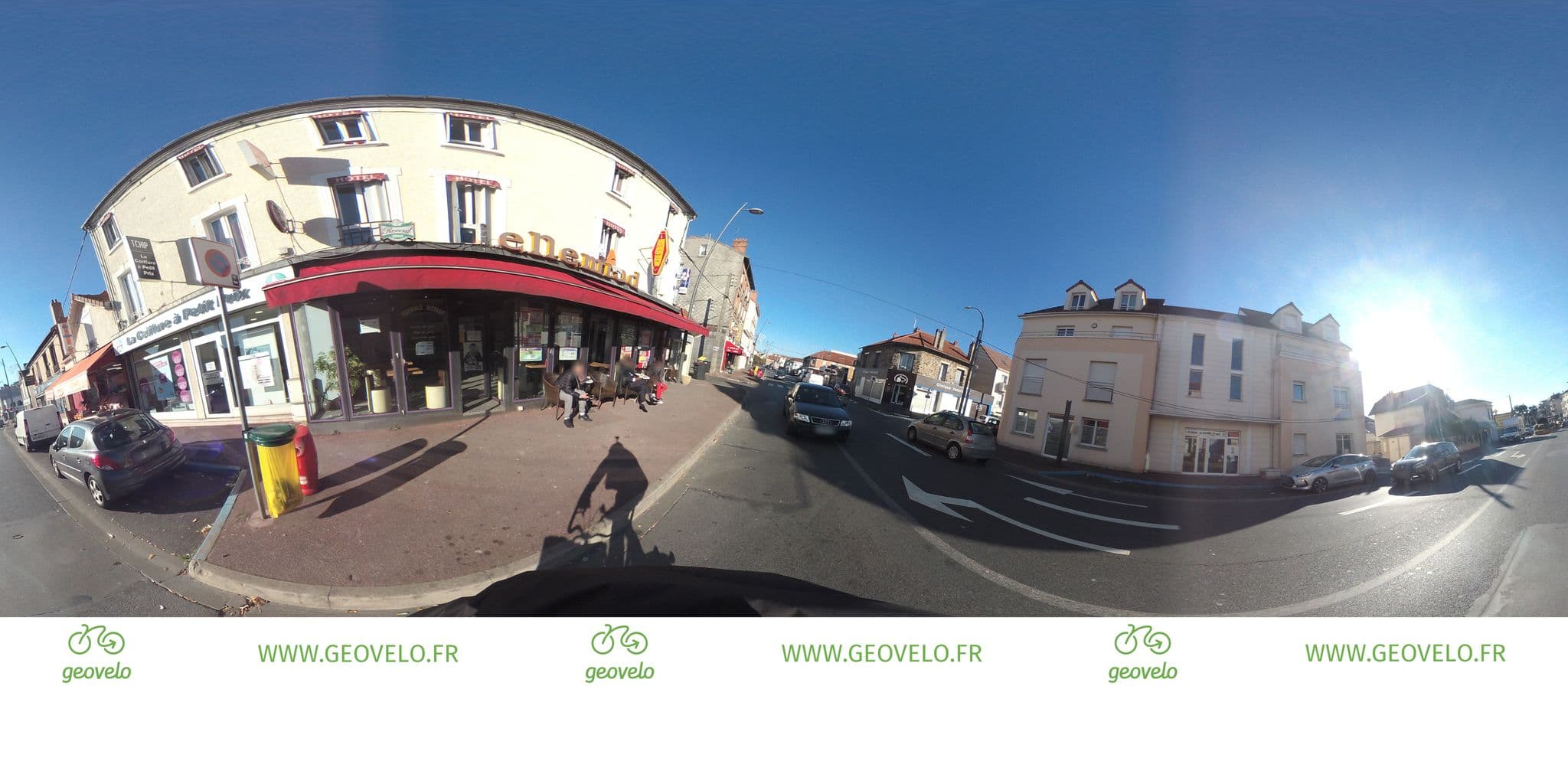 Street view near Hotel Savigny, Savigny-sur-Orge — © simon_geovelo (CC BY-SA · Mapillary)