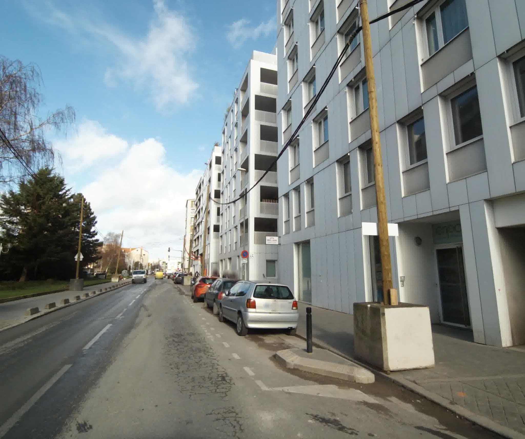 Street view near B&B HOME Paris Mairie de Saint-Ouen, Saint-Ouen — © sogefi (CC BY-SA · Mapillary)