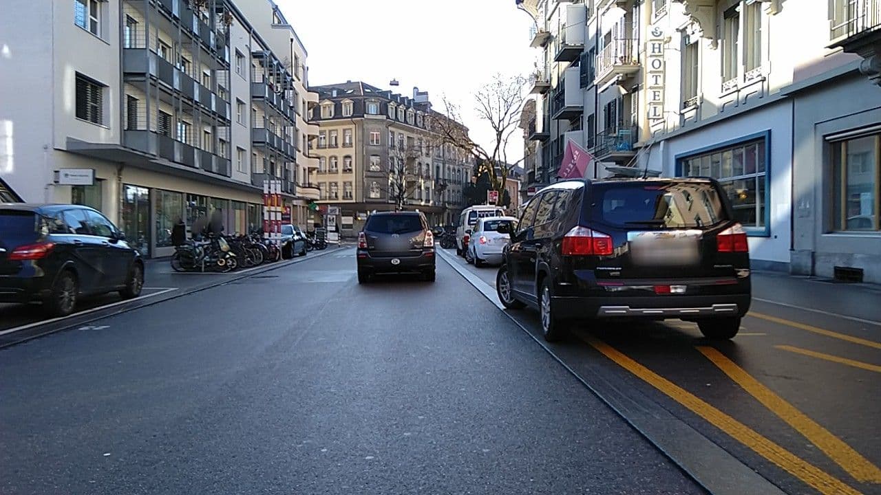 Street view near Arabelle, Bern — © selfishseahorse (CC BY-SA · Mapillary)