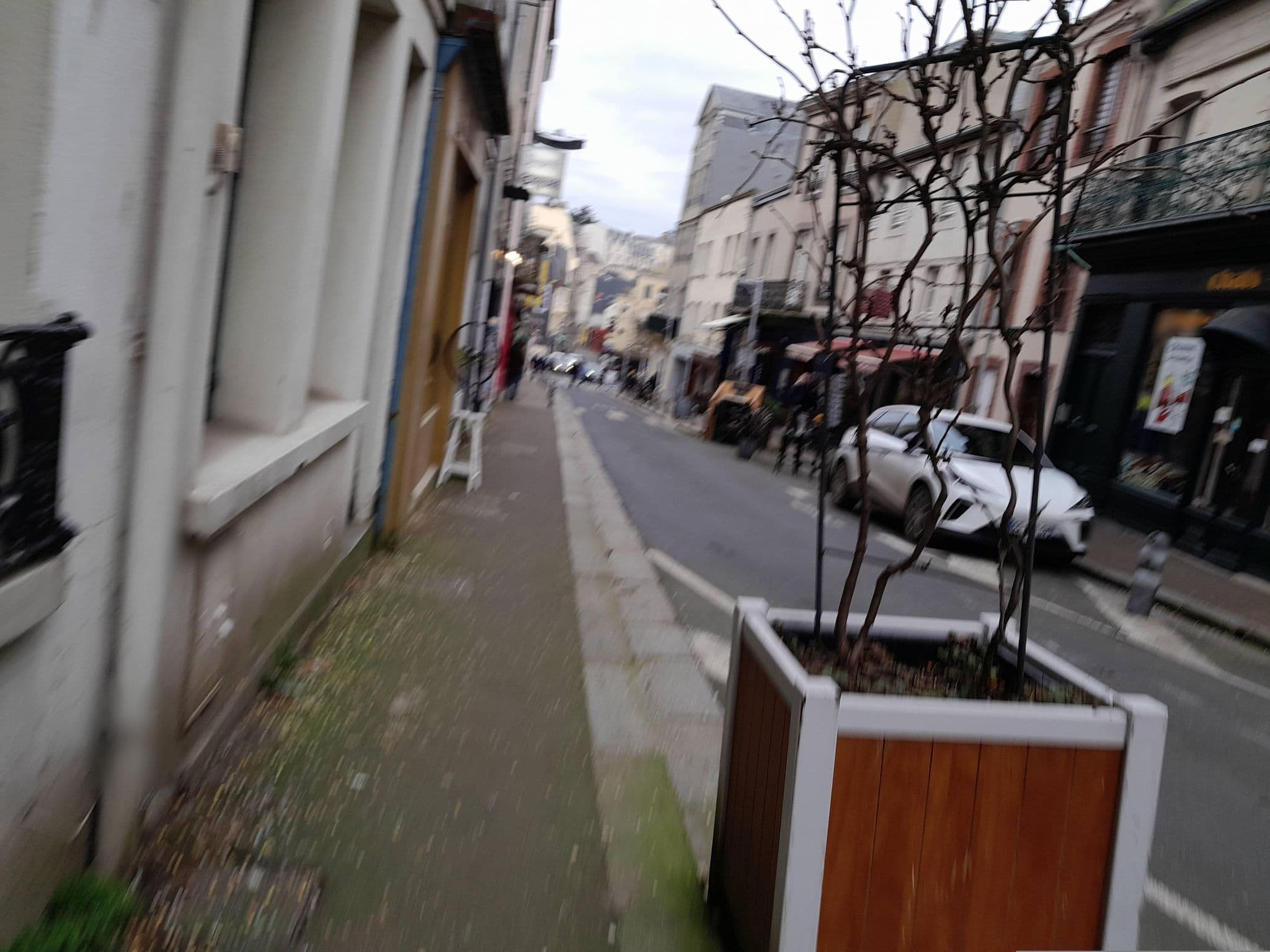 Street view near Hôtel L'Arrivée avenue de la Libération Granville, Granville — © hautetension08 (CC BY-SA · Mapillary)