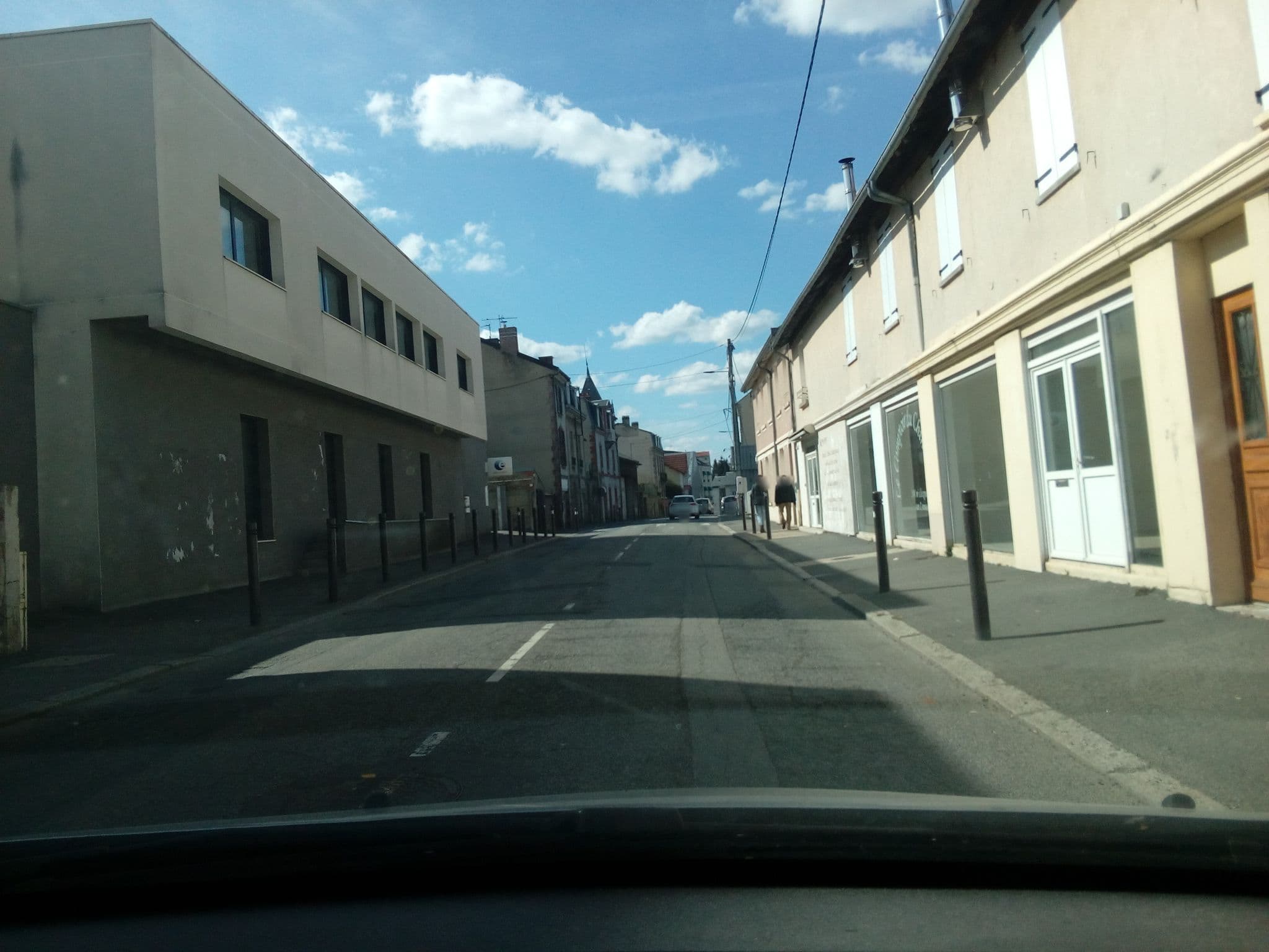Street view near hotel, Guéret — © mawy33 (CC BY-SA · Mapillary)