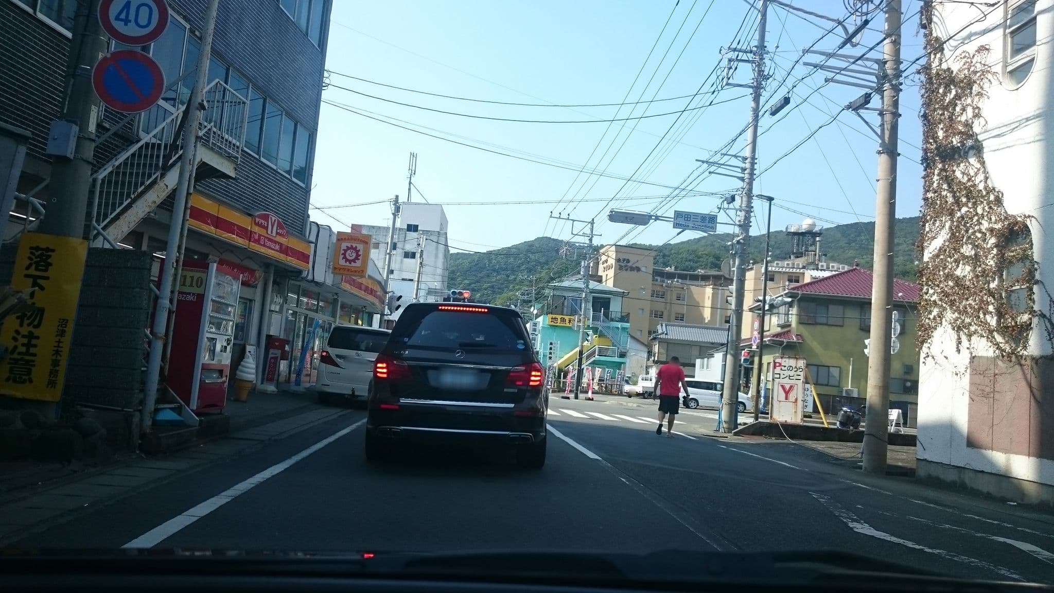 Street view near Tagore Harbor Hostel, Heda — © yaritsusozai (CC BY-SA · Mapillary)