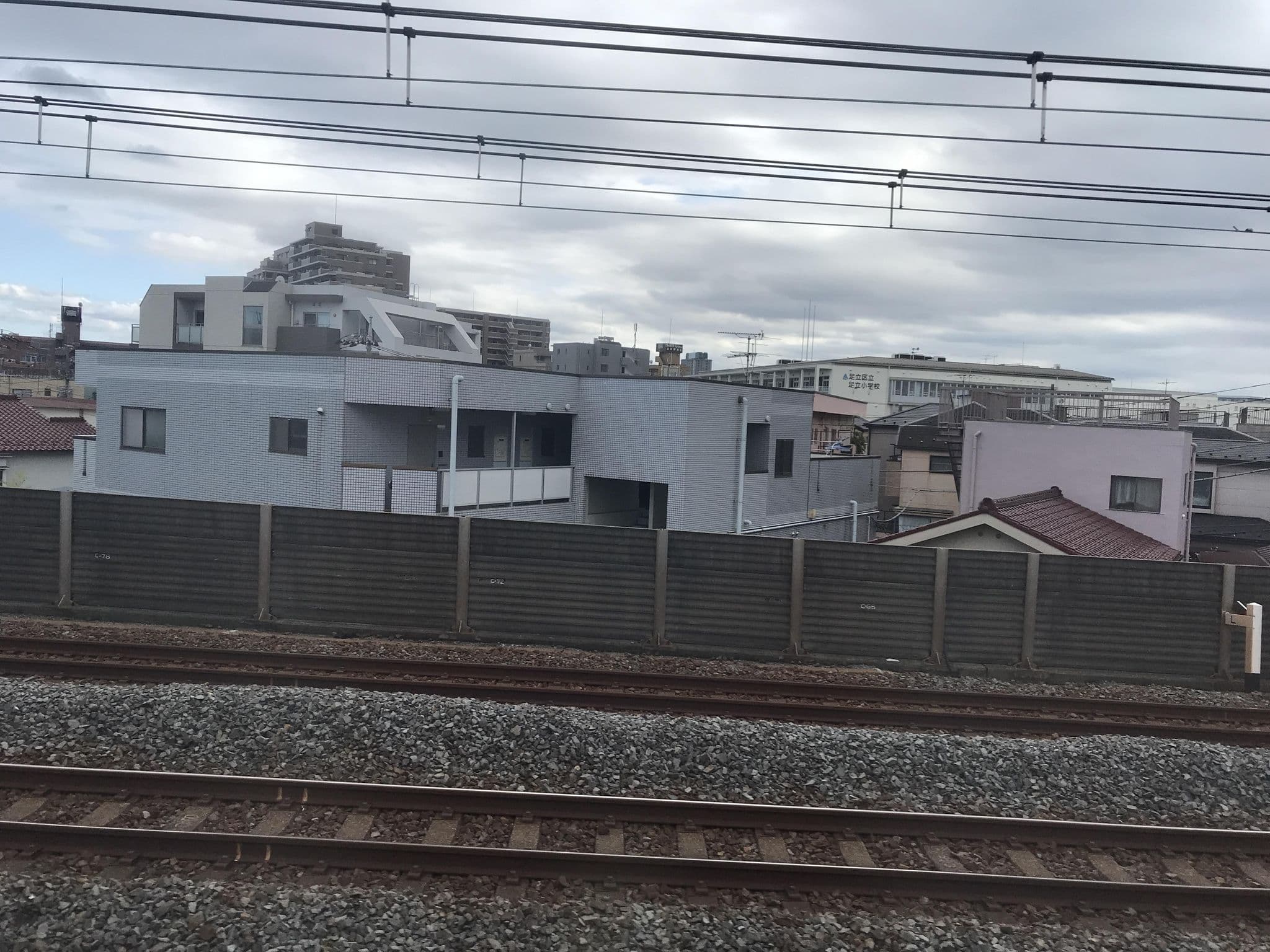 Street view near 1st STEP HOTEL, Adachi — © musashino5 (CC BY-SA · Mapillary)