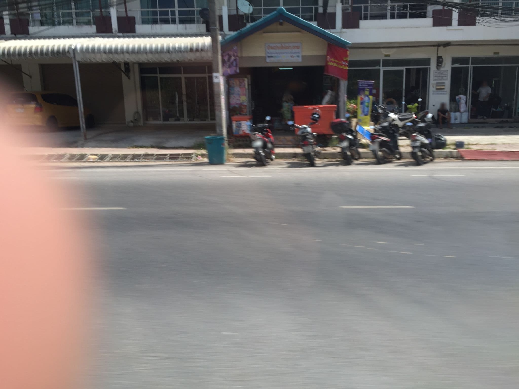 Street view near Me luxe hotel Aonang, Ban Ao Nang