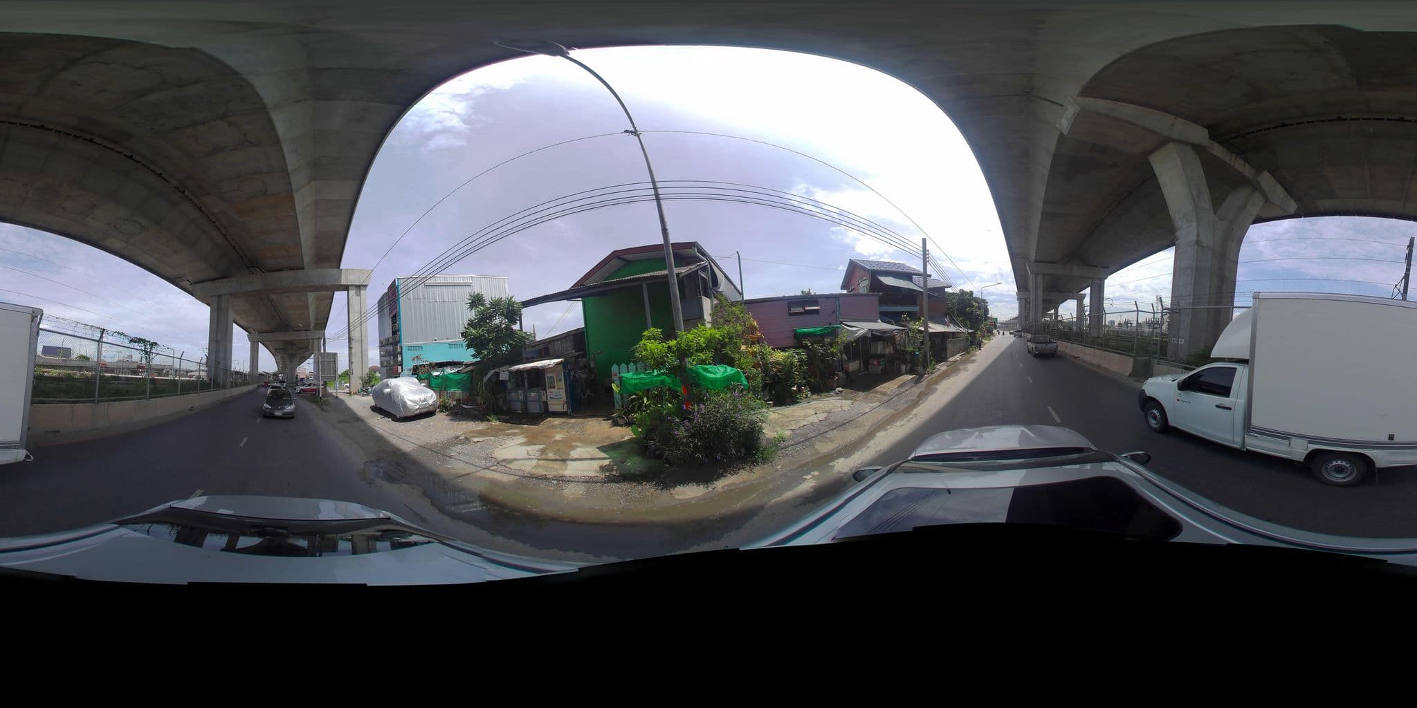 Street view near Charinsup Pinklao Hotel, Ban Bang Bamru — © tritaporn (CC BY-SA · Mapillary)