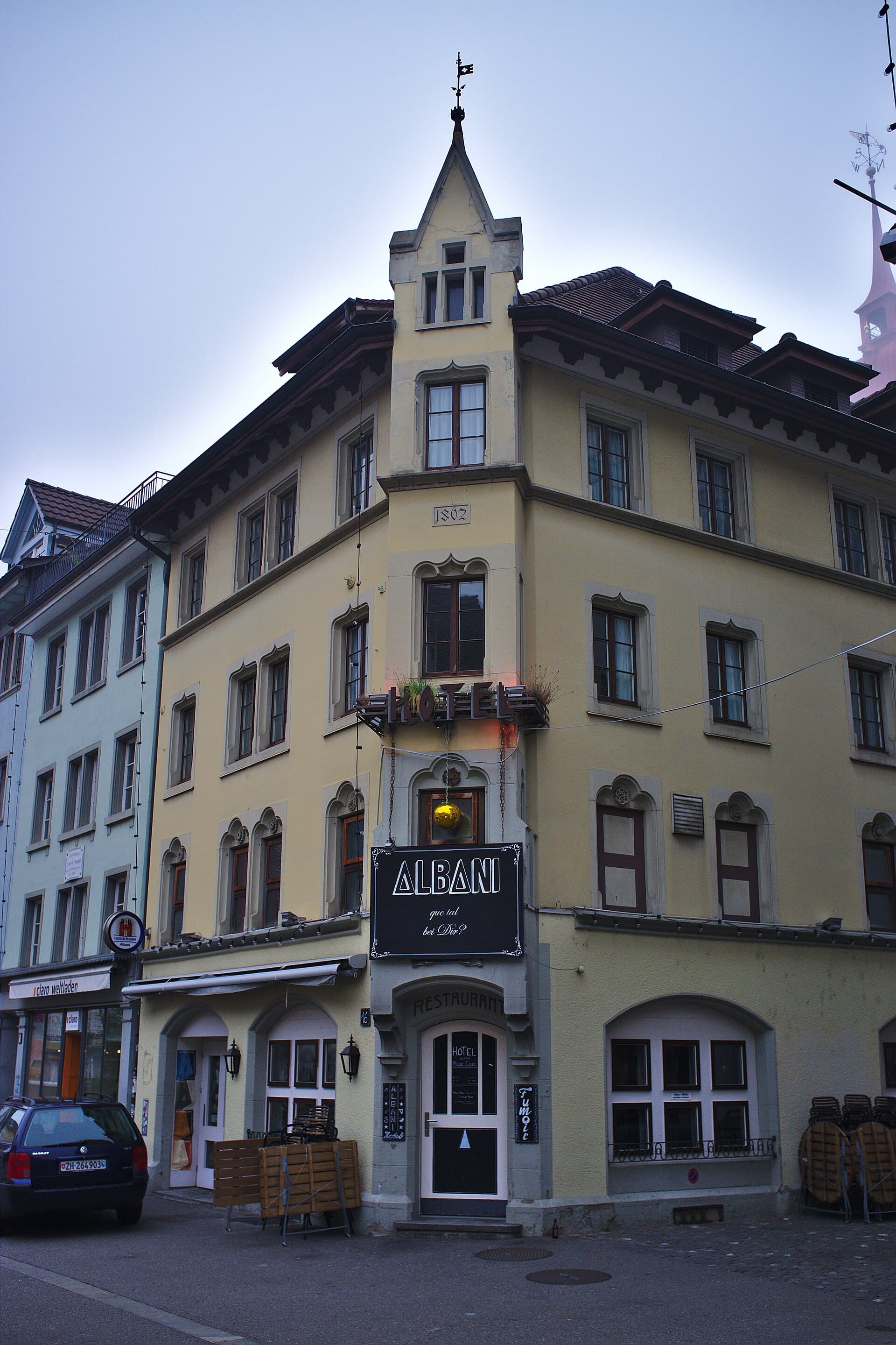 Albani (via Wikimedia Commons, CC BY-SA 2.0)