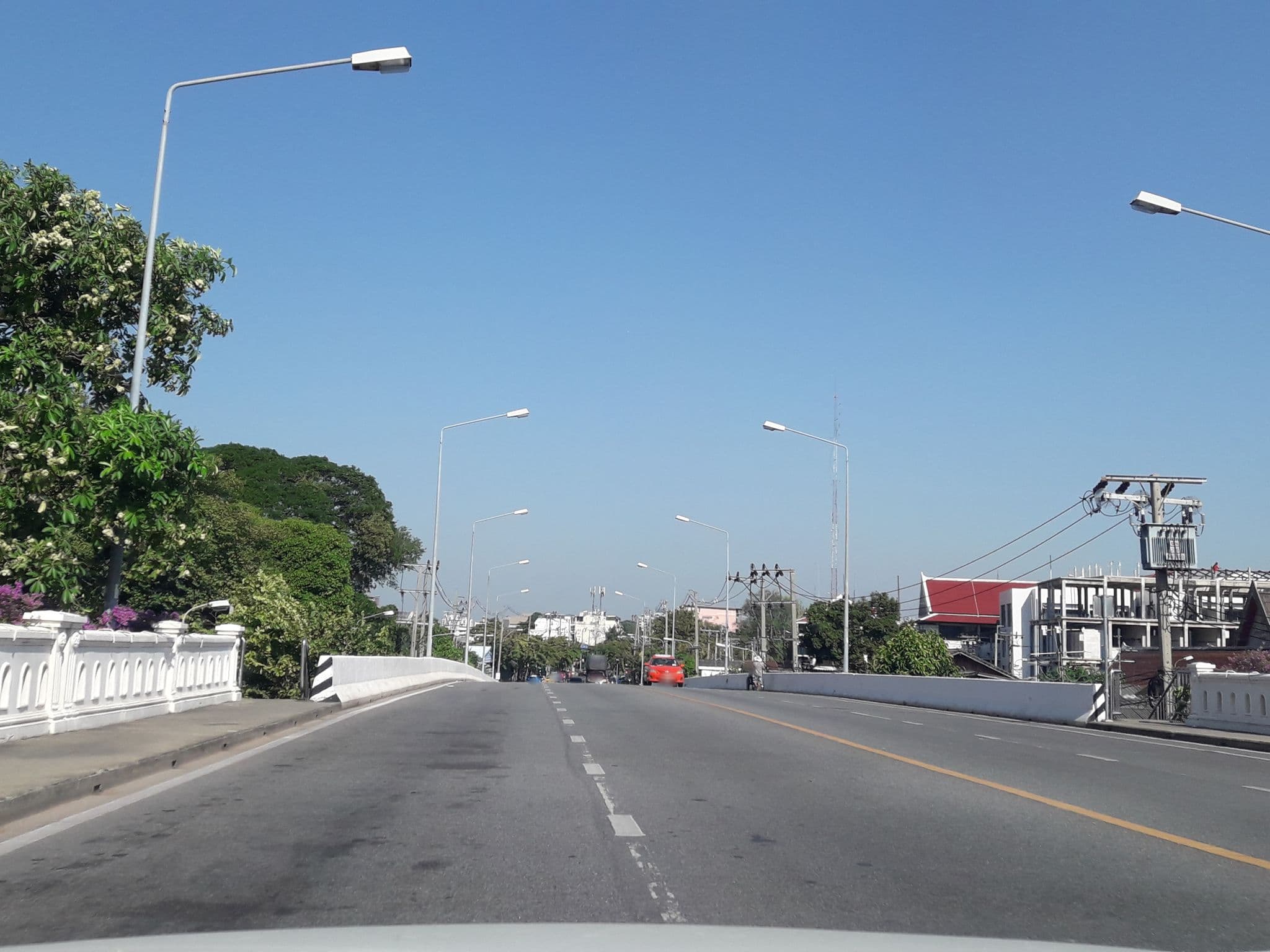 Street view near Bangluang Boutique Hotel โรงแรม บางหลวง บูทีค, Wat Arun — © jetman11 (CC BY-SA · Mapillary)