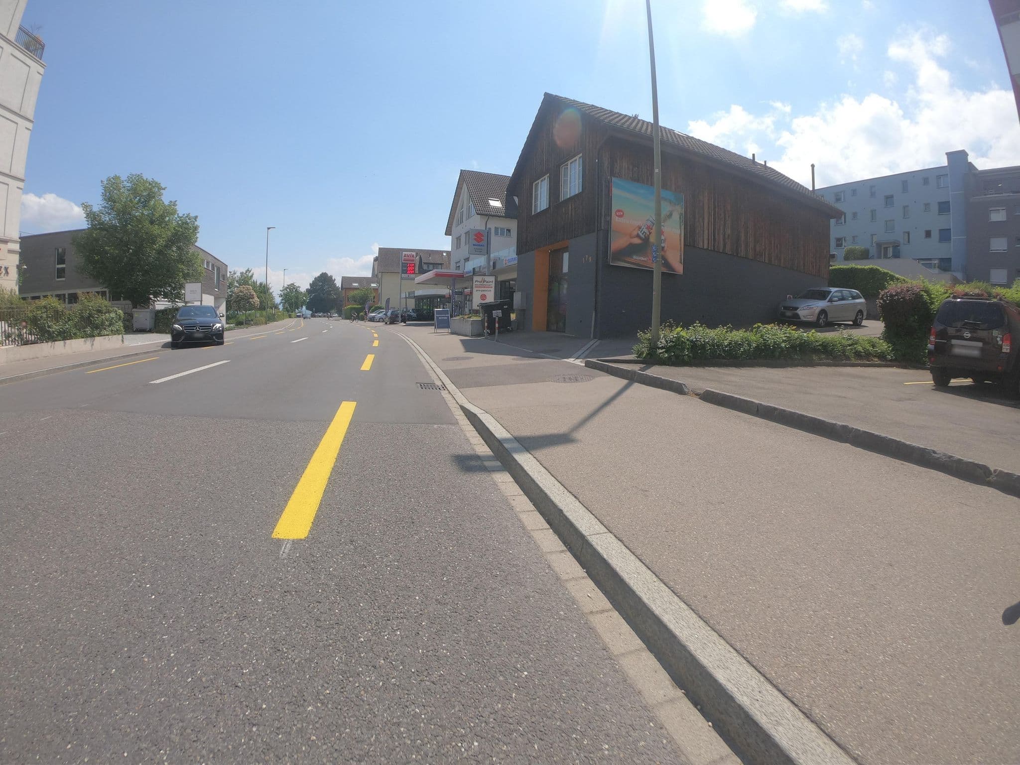 Street view near Alex Lake Zürich, Thalwil / Nord — © tobiaso (CC BY-SA · Mapillary)