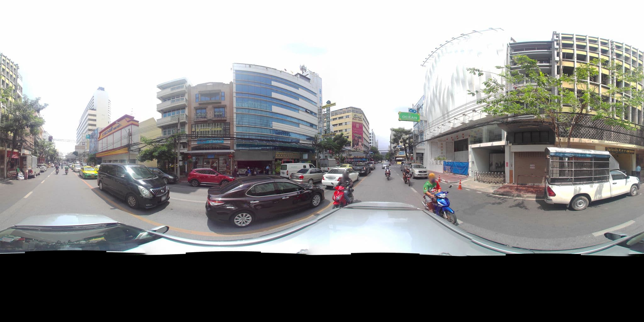 Street view near B2 China Town Yaowarat Premier Hotel, Samphantawong — © P05466 (CC BY-SA · Mapillary)