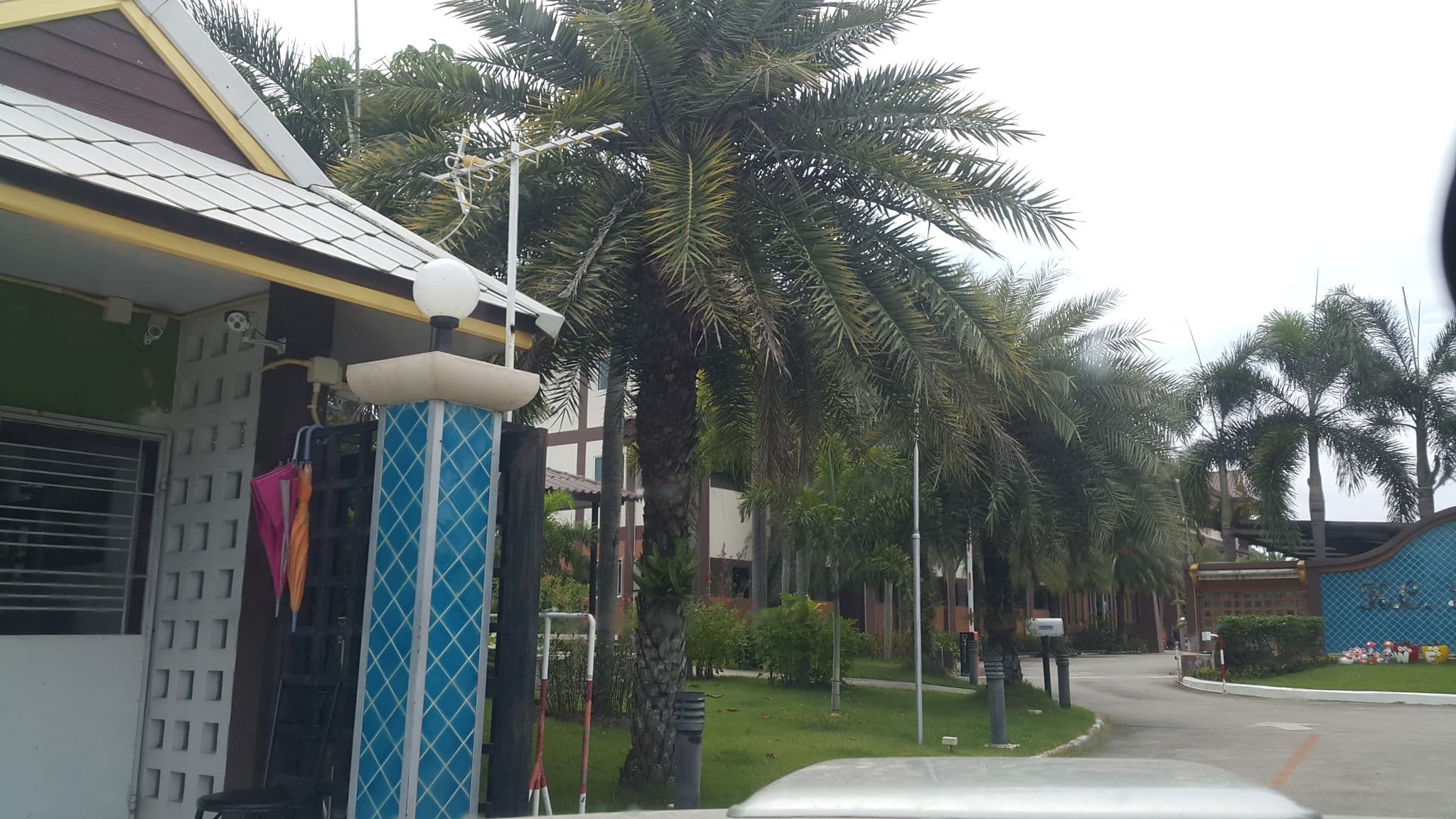 Street view near KC Residence - Ban Chang Apartment, Ban Chang — © jrcarlsen (CC BY-SA · Mapillary)