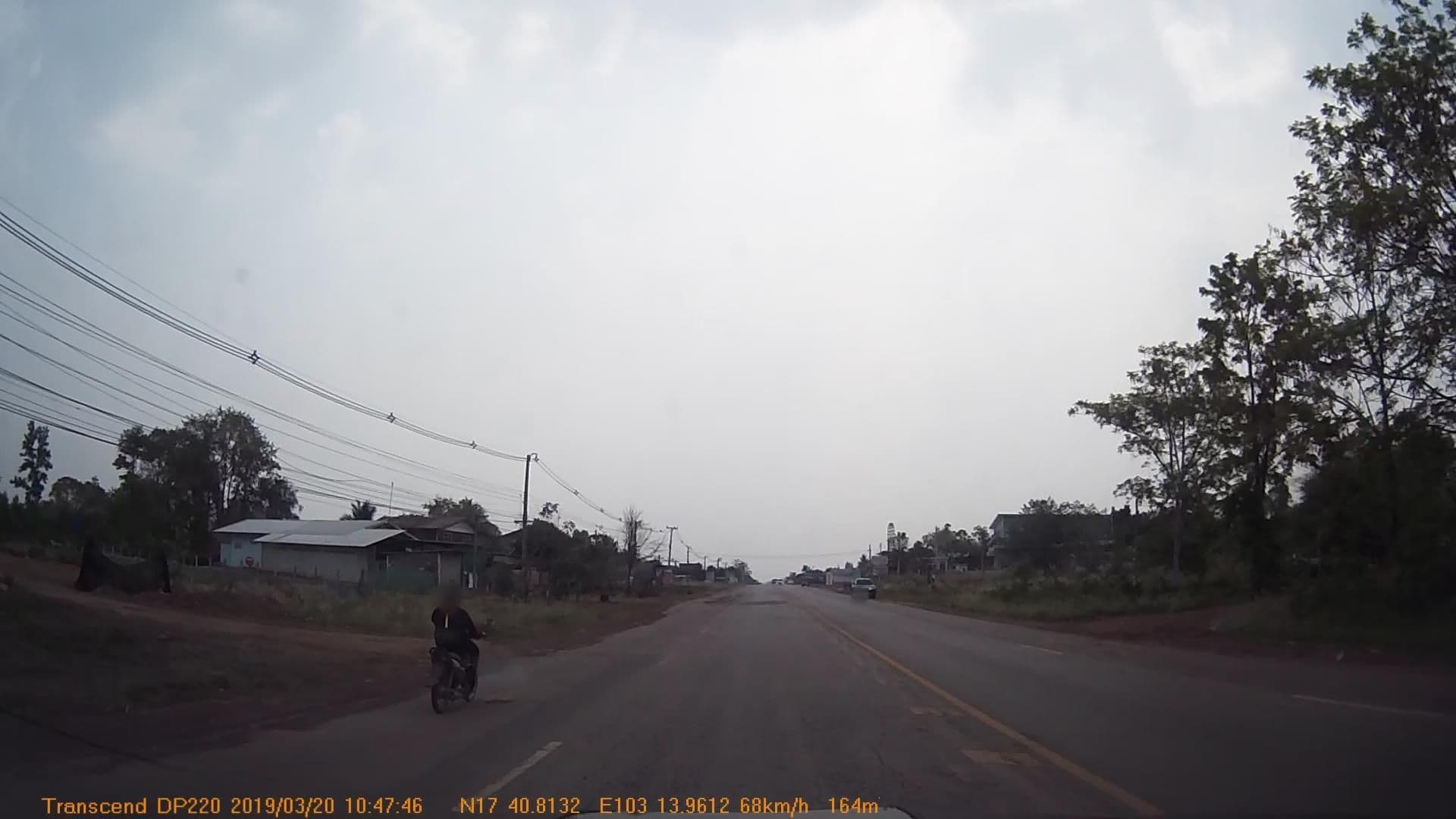 Street view near Anna's Cafe, Ban Dung — © mapcreator (CC BY-SA · Mapillary)