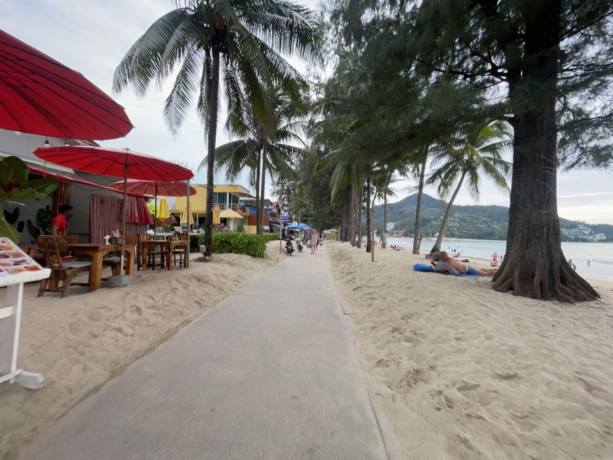 Street view near Kamala Beachfront Apartment, Ban Kamala