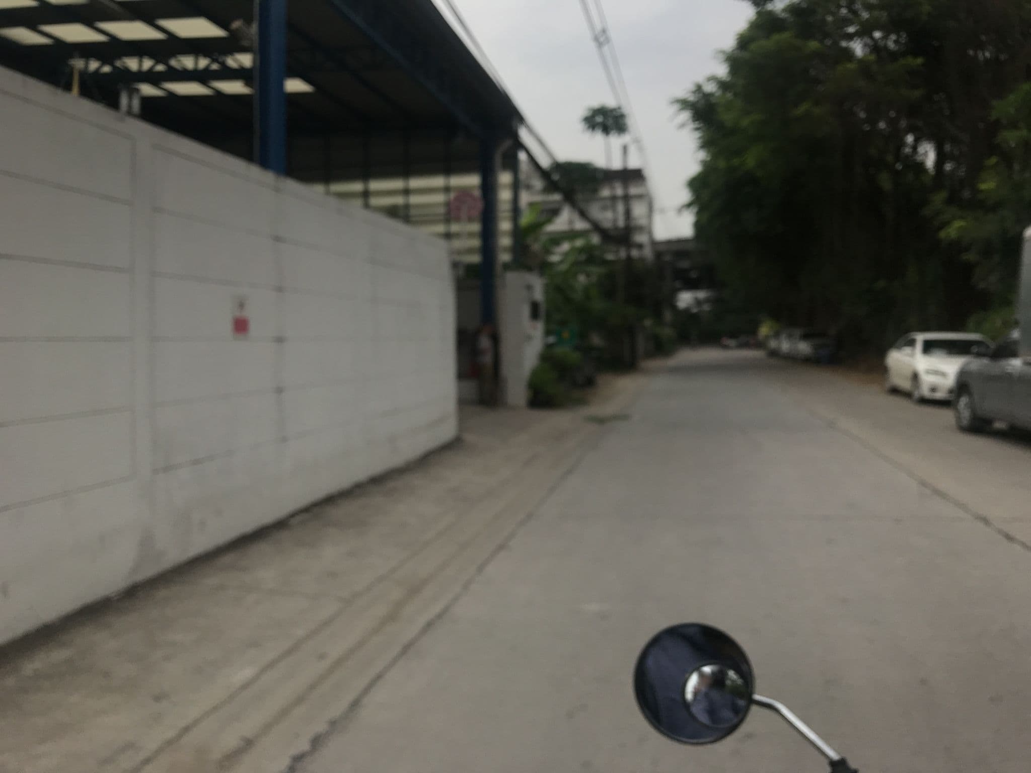 Street view near Siam Rama 9 Hotel, Huamak — © kokgag (CC BY-SA · Mapillary)
