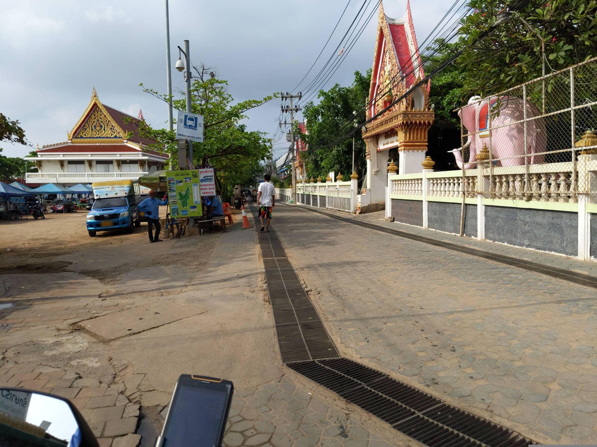 Street view near Chill Days @ Koh Larn, Ban Ko Lan — © UughoTh0 (CC BY-SA · Mapillary)