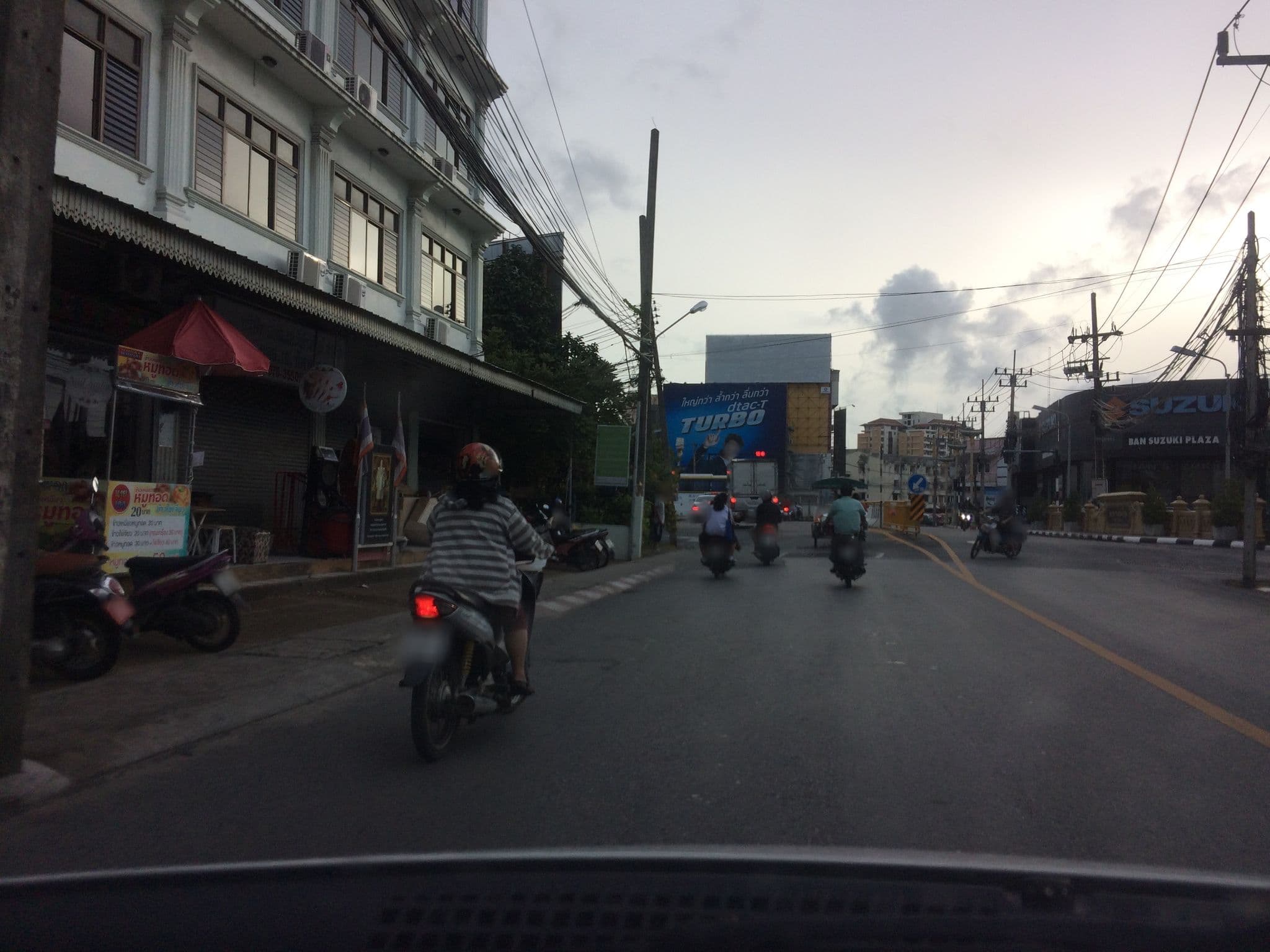 Street view near 999 Hotel, Ban Talat Nua — © pik (CC BY-SA · Mapillary)