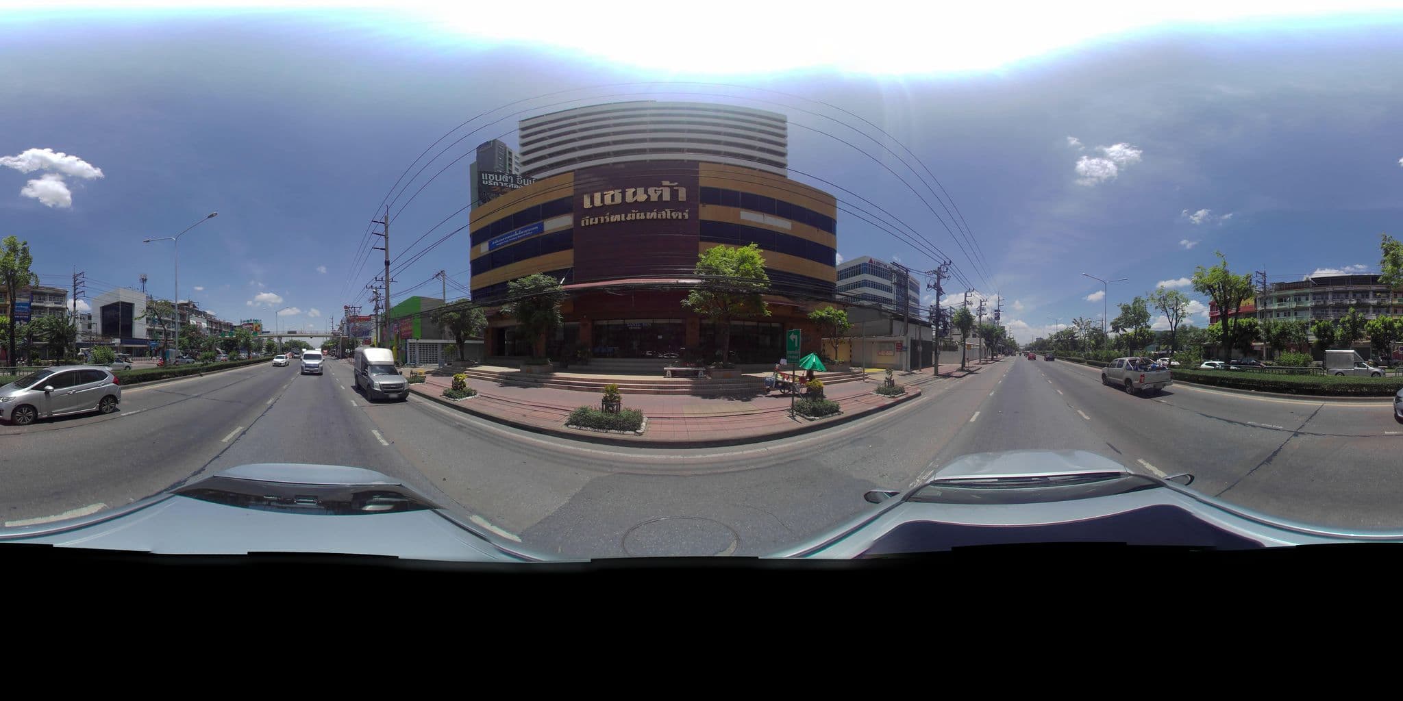 Street view near Santa Inn Hotel, Bang Phai — © tritaporn (CC BY-SA · Mapillary)