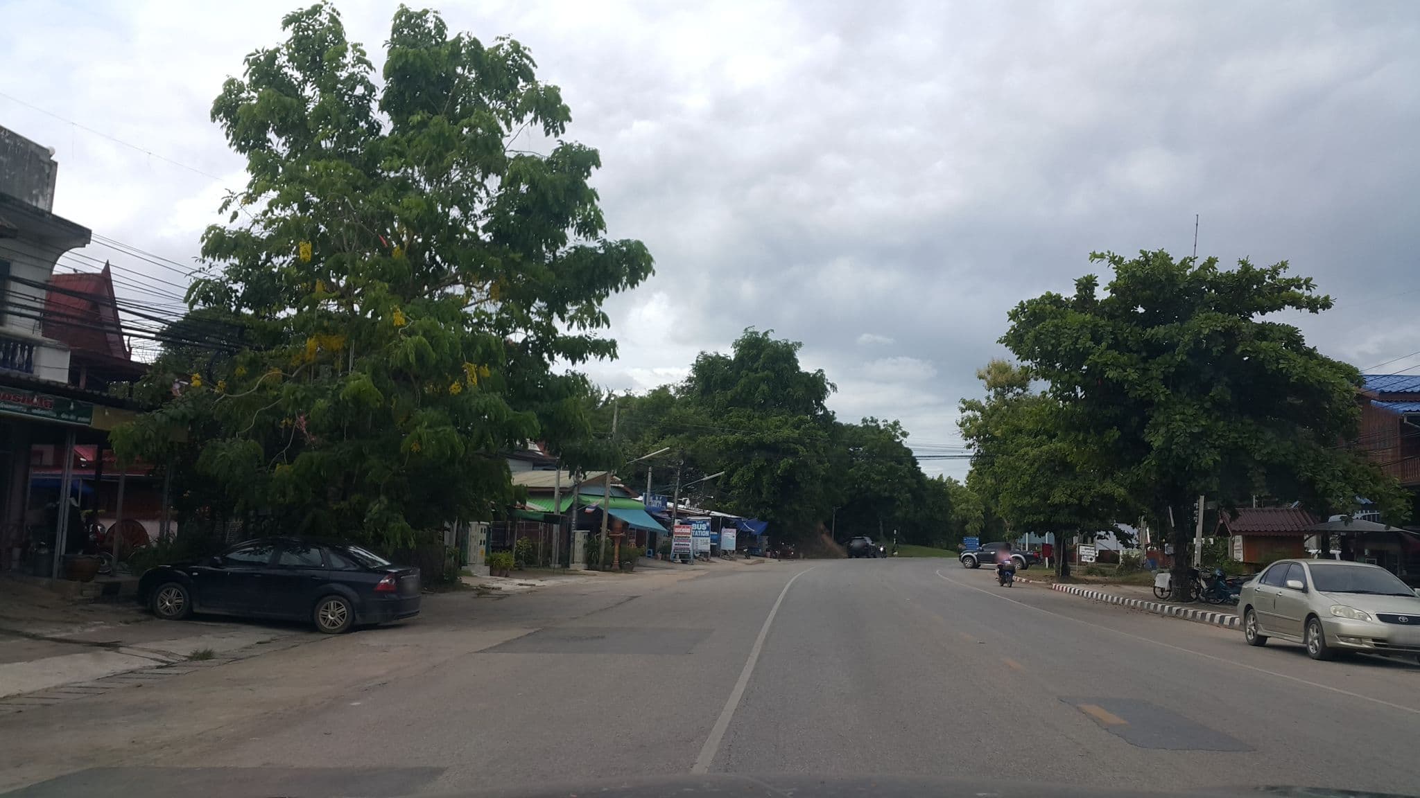 Street view near The History Cafe'&Guesthouse, Ban Na — © jrcarlsen (CC BY-SA · Mapillary)