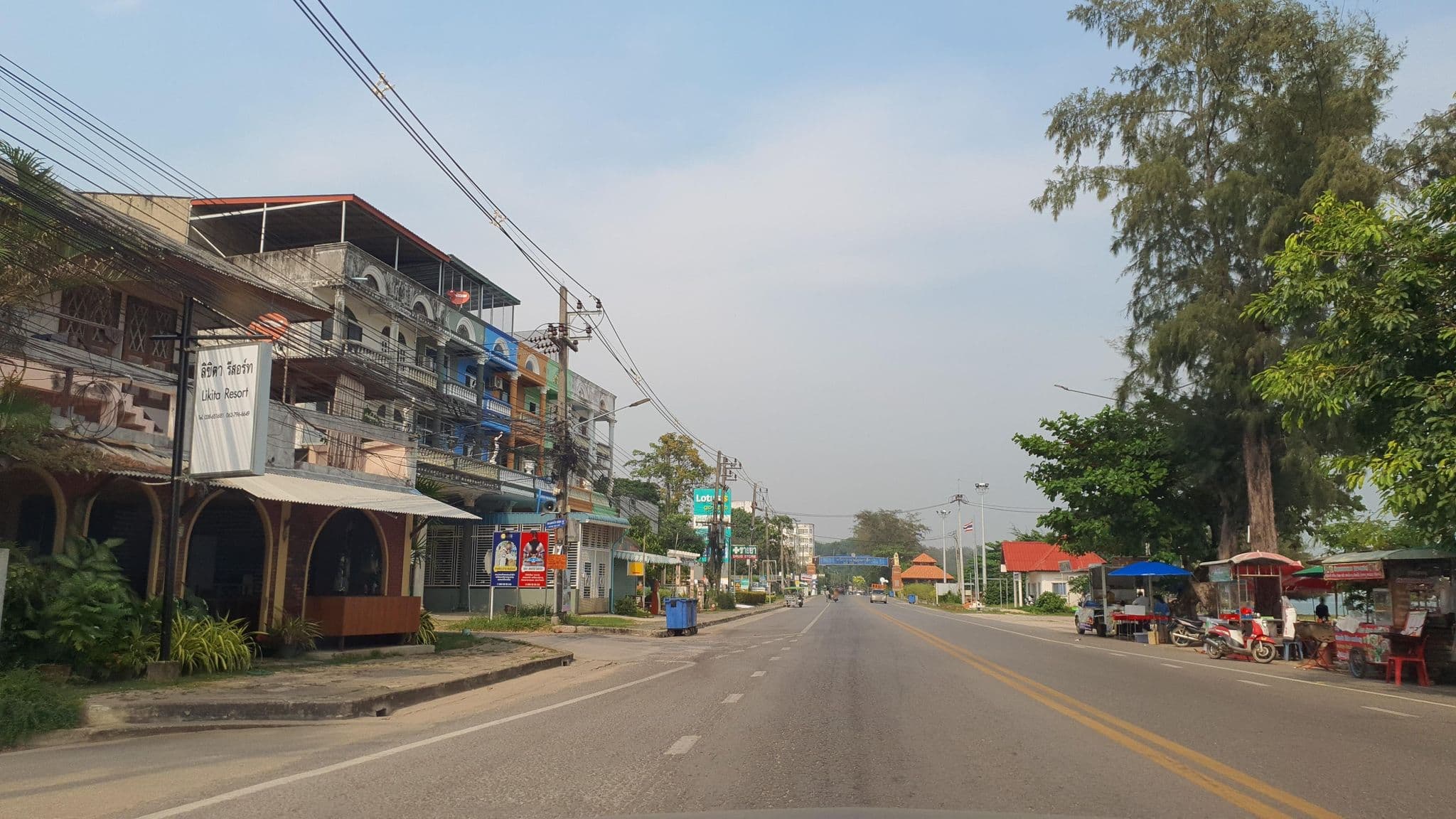Street view near LIKITA@PHE RESORT, Ban Phe
