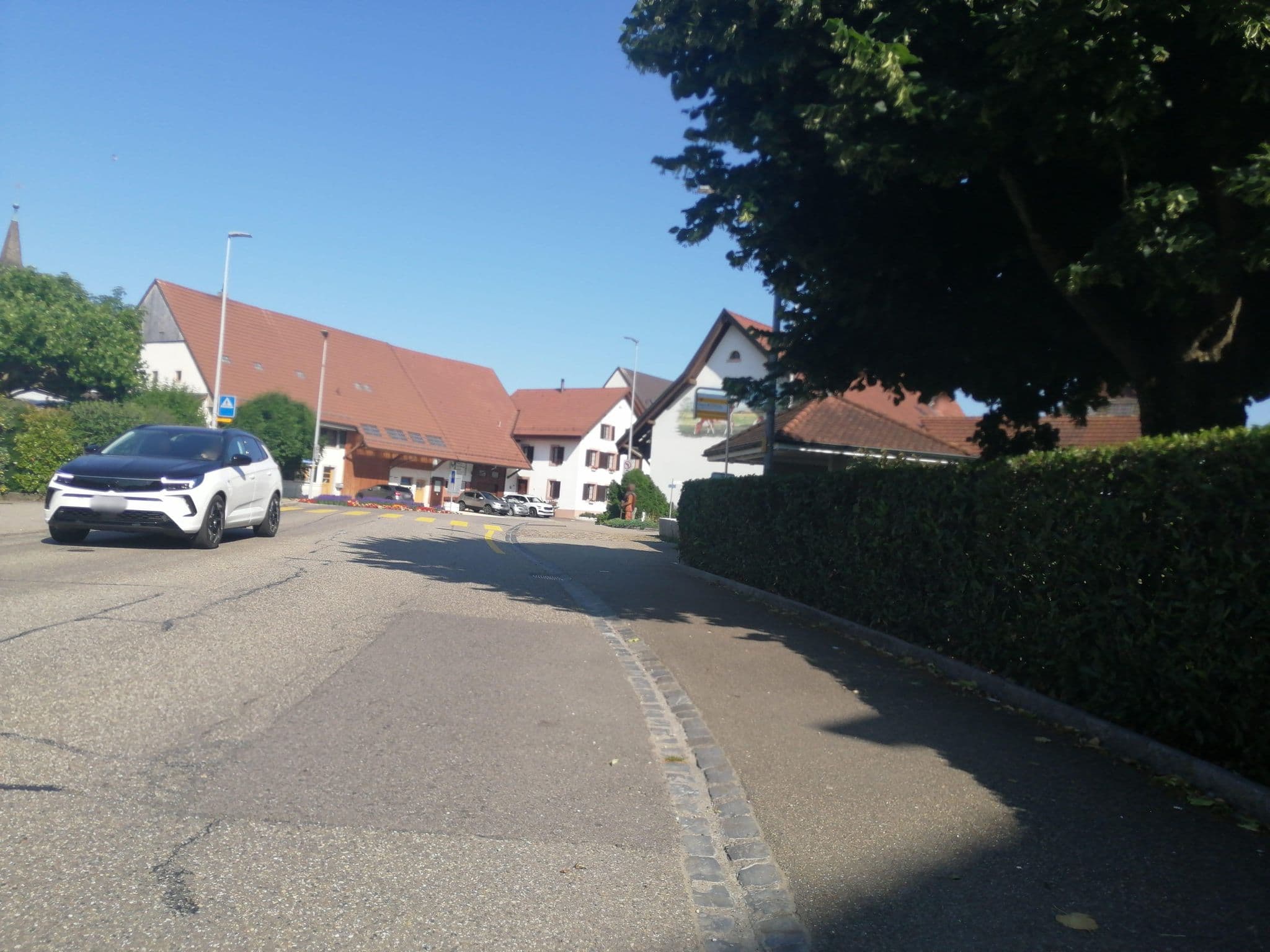 Street view near Hotel Schiff, Möhlin — © Iaiks (CC BY-SA · Mapillary)