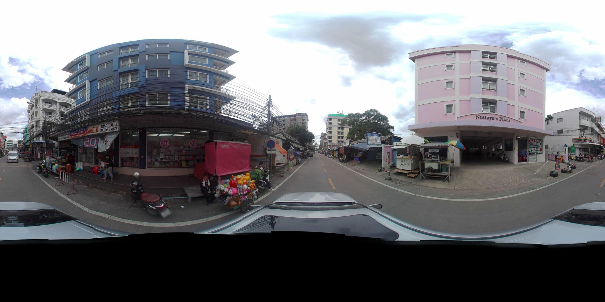 Street view near Zenith Life Hotel, Mueang Nonthaburi — © tritaporn (CC BY-SA · Mapillary)