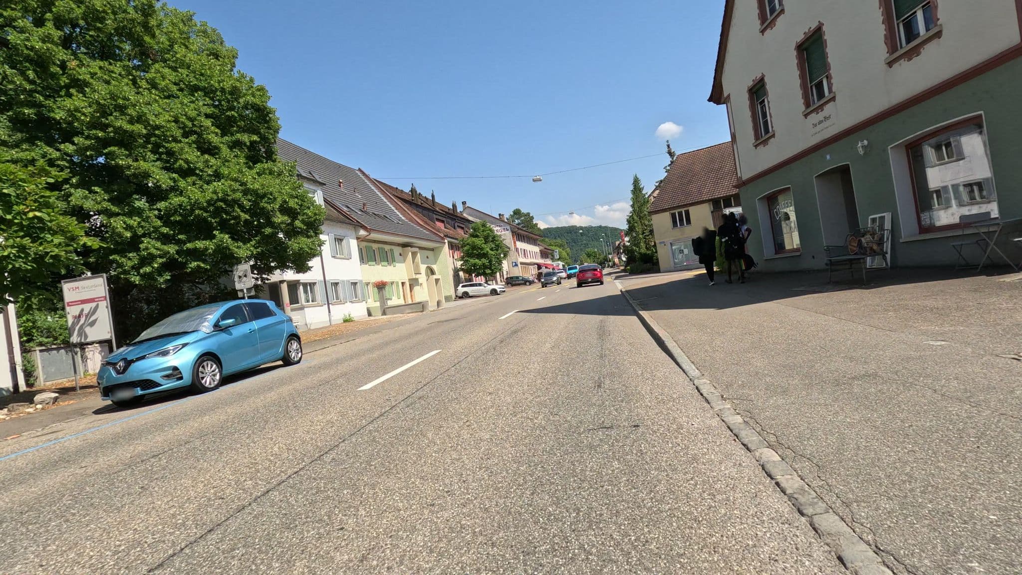 Street view near Adler, Frick — © vanderhoff (CC BY-SA · Mapillary)