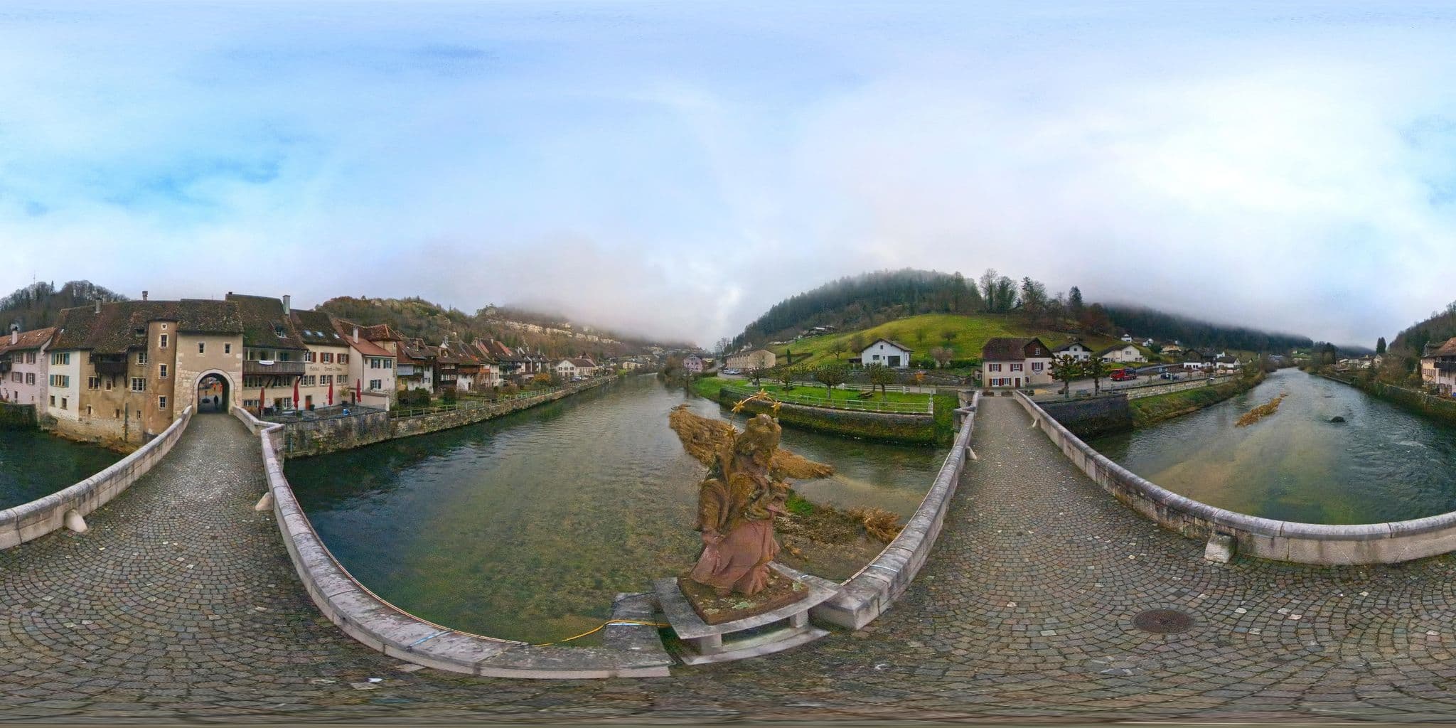 Street view near Hôtel de la Demi-Lune, Courgenay — © arrow360 (CC BY-SA · Mapillary)