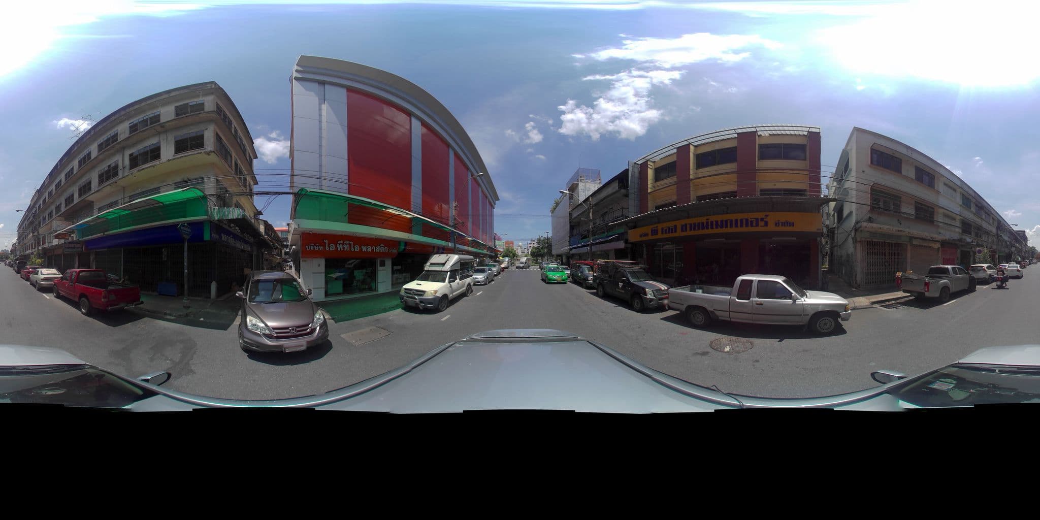 Street view near La Locanda Bangkok Rooms&Food, Samphanthawong — © P05466 (CC BY-SA · Mapillary)
