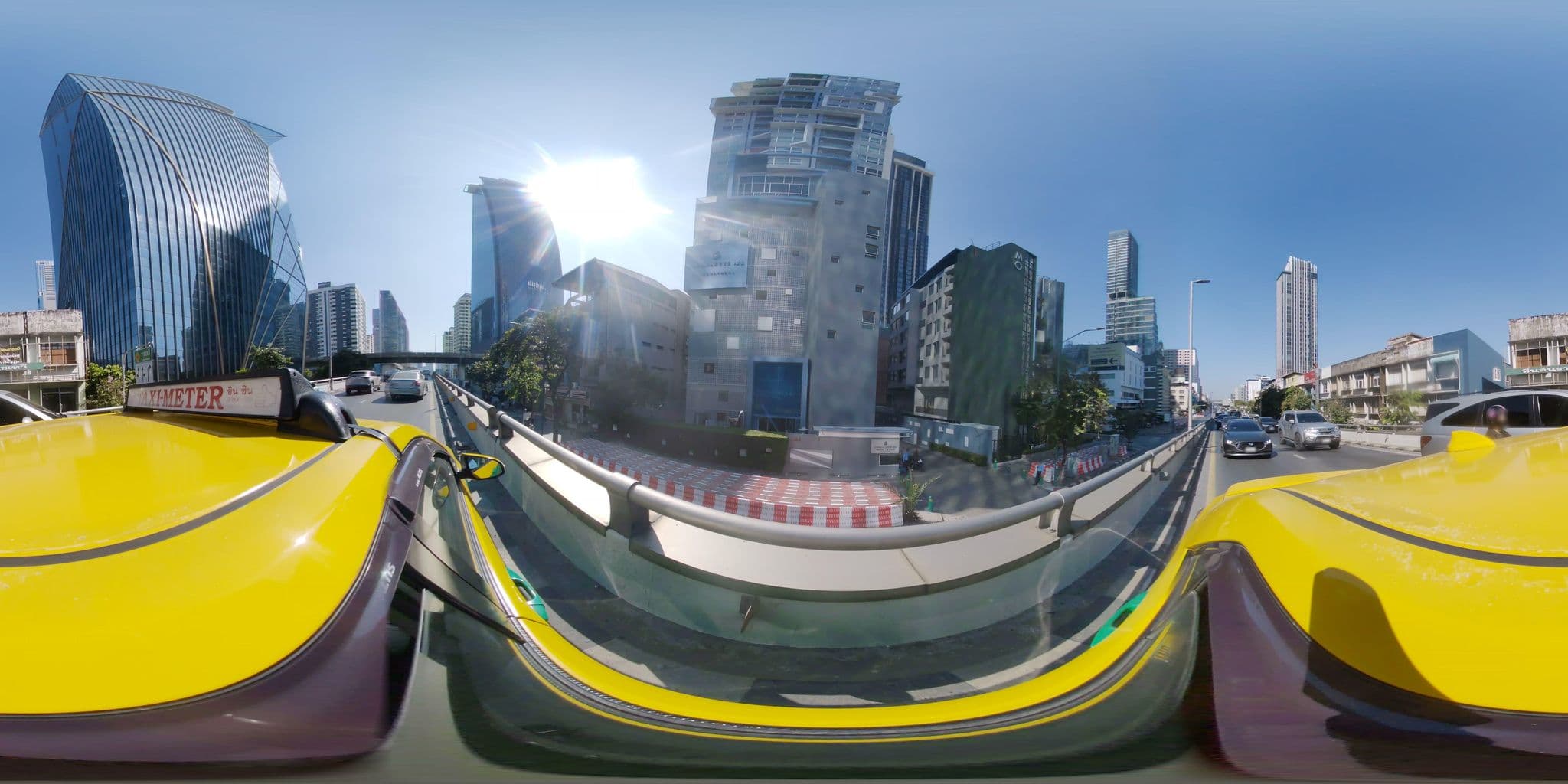 Street view near Mo Hotel Ratchathewi, Ratchathewi — © mapconcierge (CC BY-SA · Mapillary)