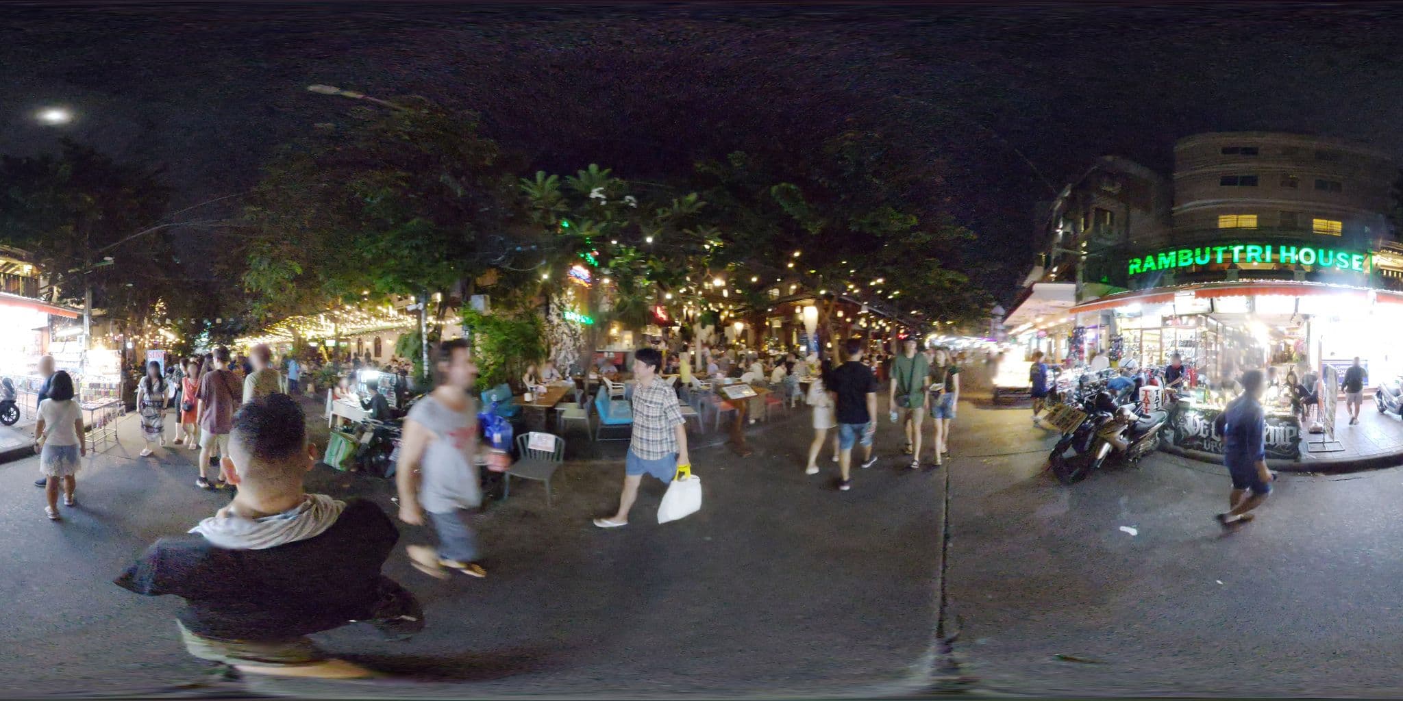 Street view near Nomads Bangkok Khao San Road Hostel, Phra Nakhon