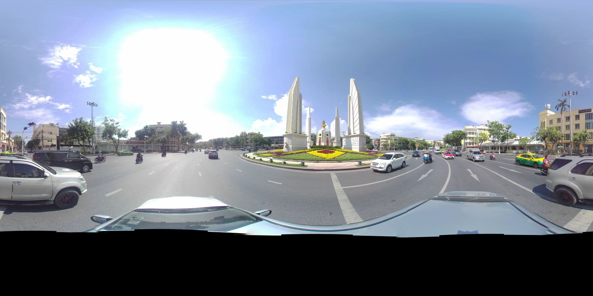 Street view near Abloom Serviced Apartments, Bangkok — © P05466 (CC BY-SA · Mapillary)
