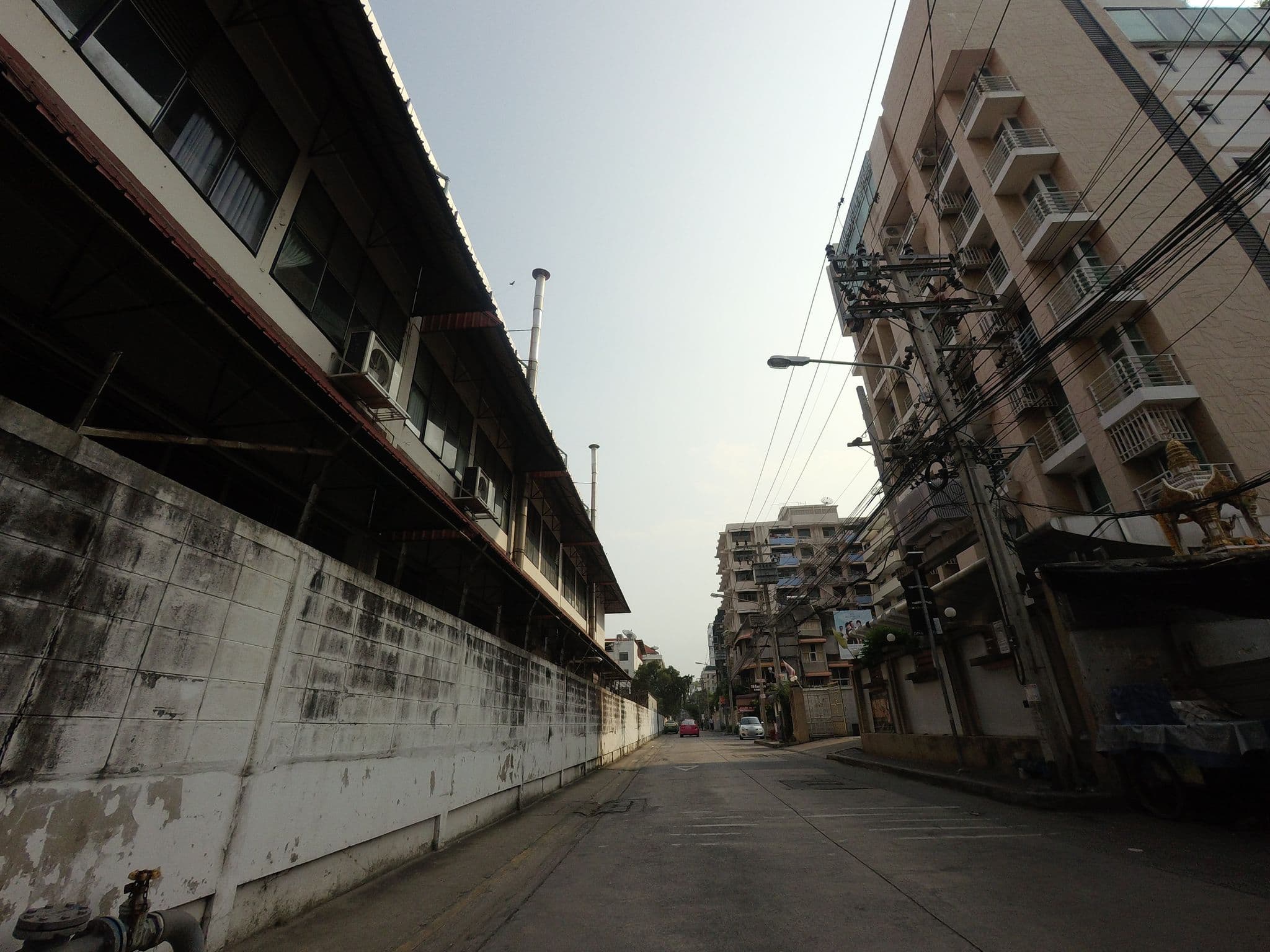 Street view near 4D - Short-Term Rental Allowed - Downtown Bkk Serviced Apartment, Makkasan