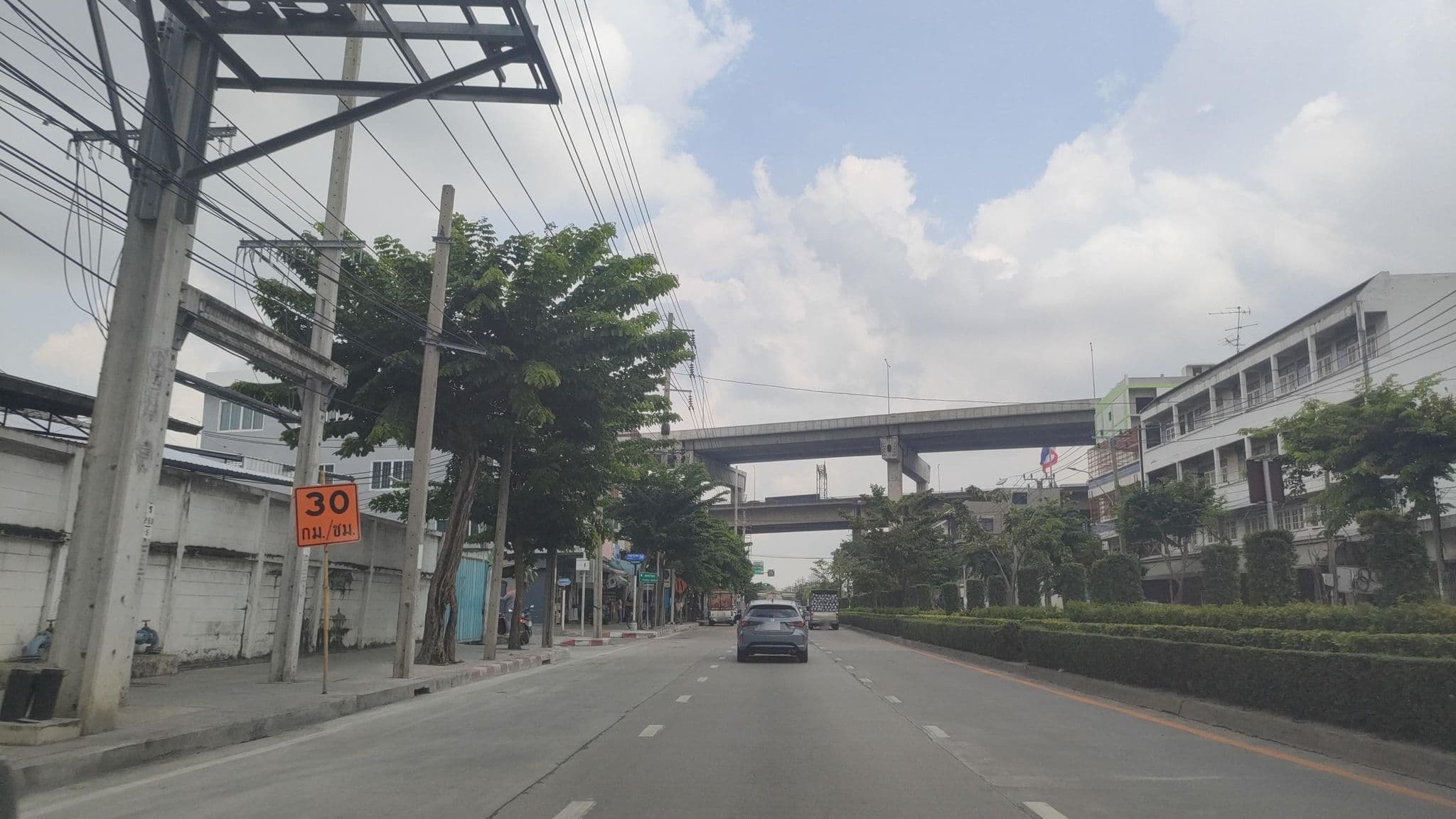 Street view near The View Apartment Ratburana, Rat Burana — © koki2529 (CC BY-SA · Mapillary)